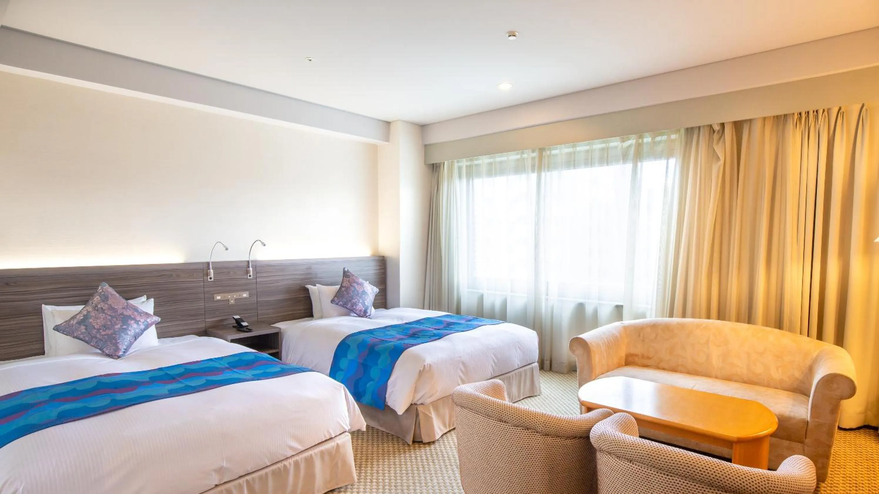 Photo of the whole room in KKR Hotel Hakata