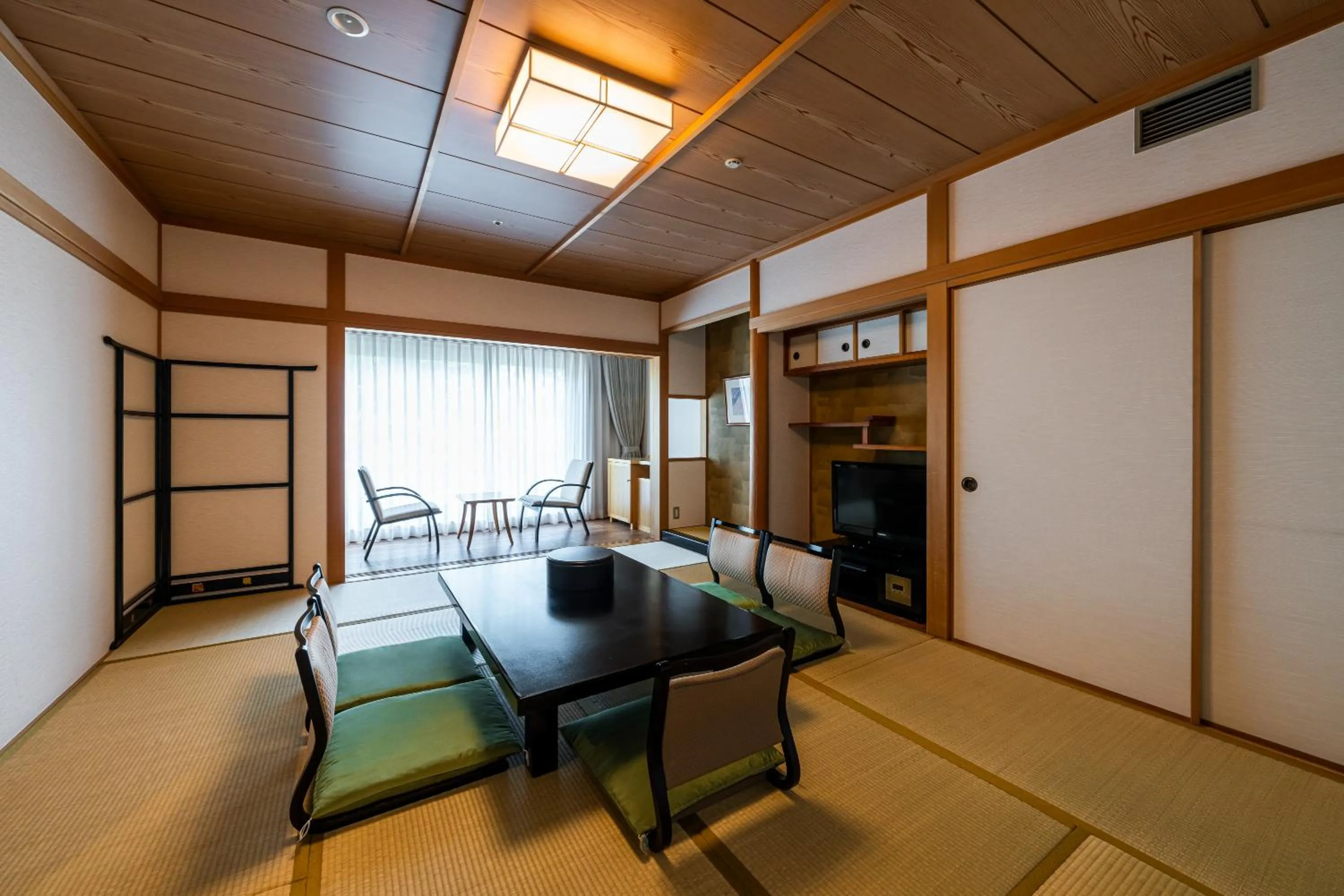 Photo of the whole room in KKR Hotel Hakata