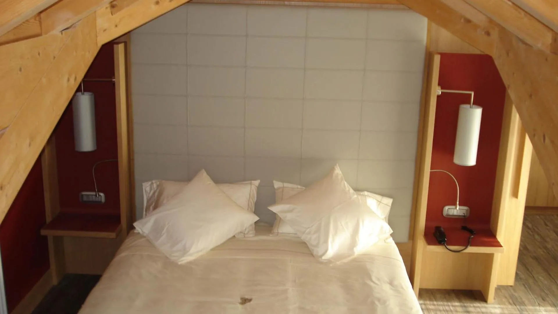 Bed in Hotel Garni Vittoria