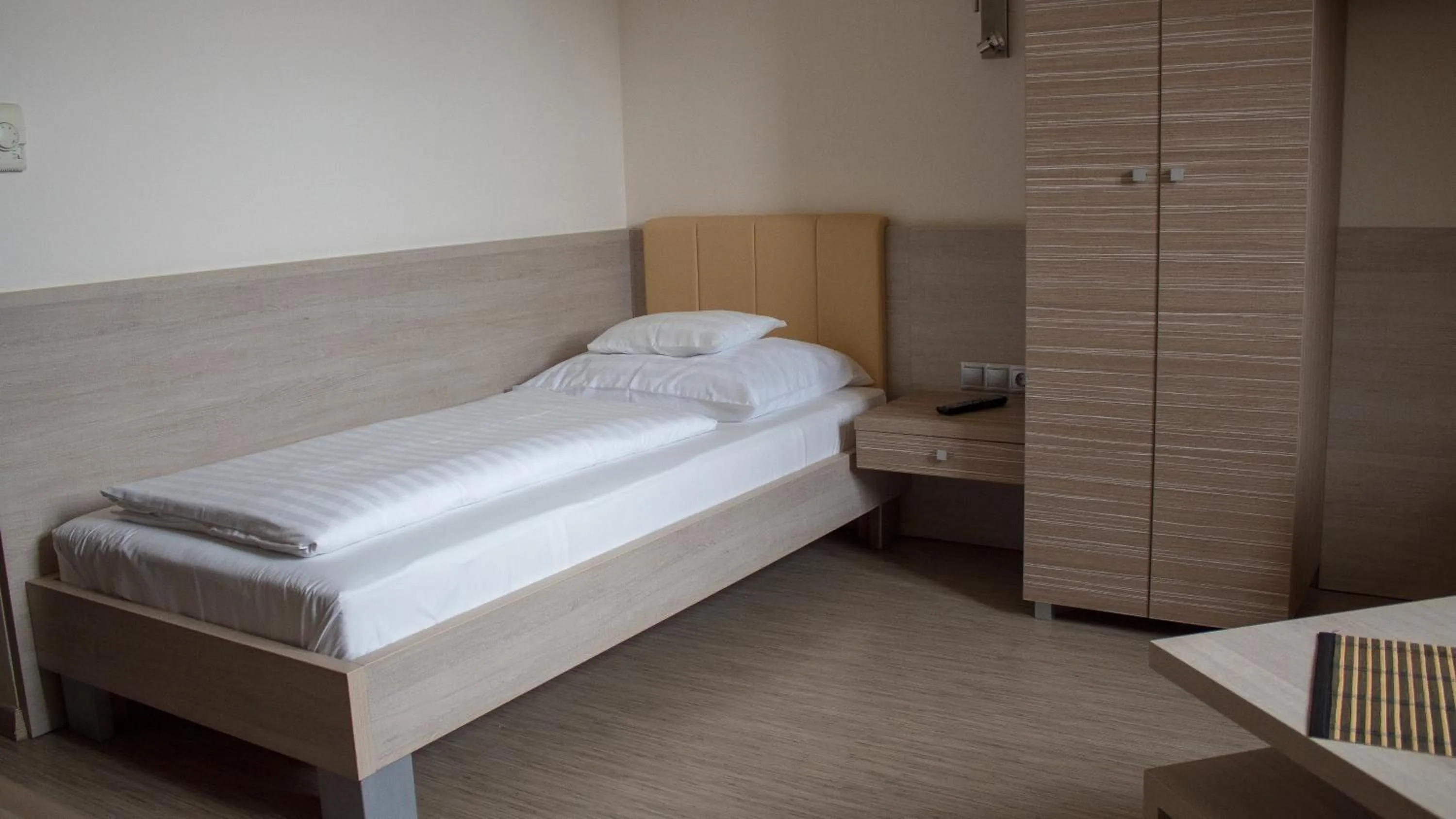 Property logo or sign, Bed in Gokart Hotel