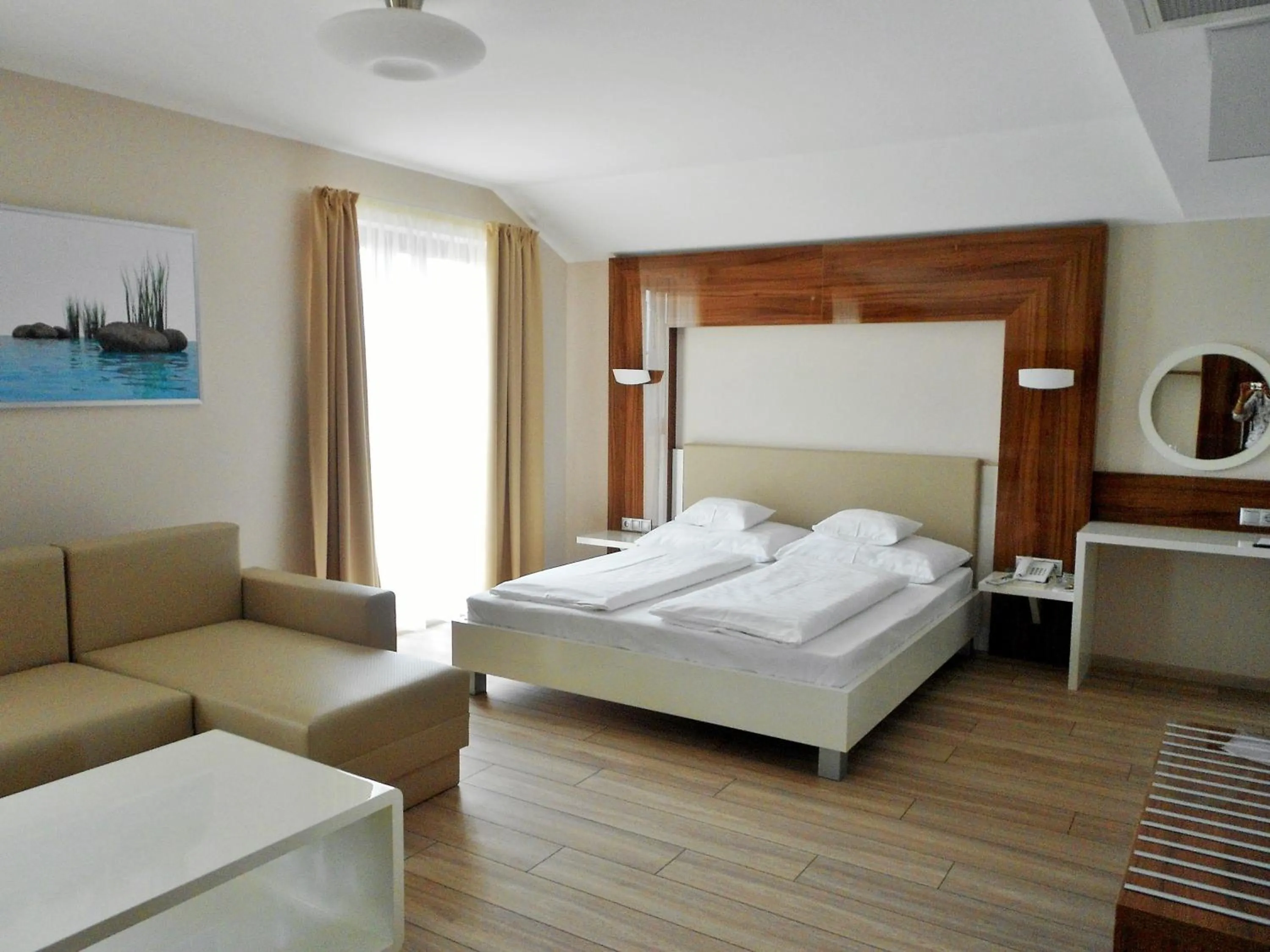 Photo of the whole room, Bed in Gokart Hotel