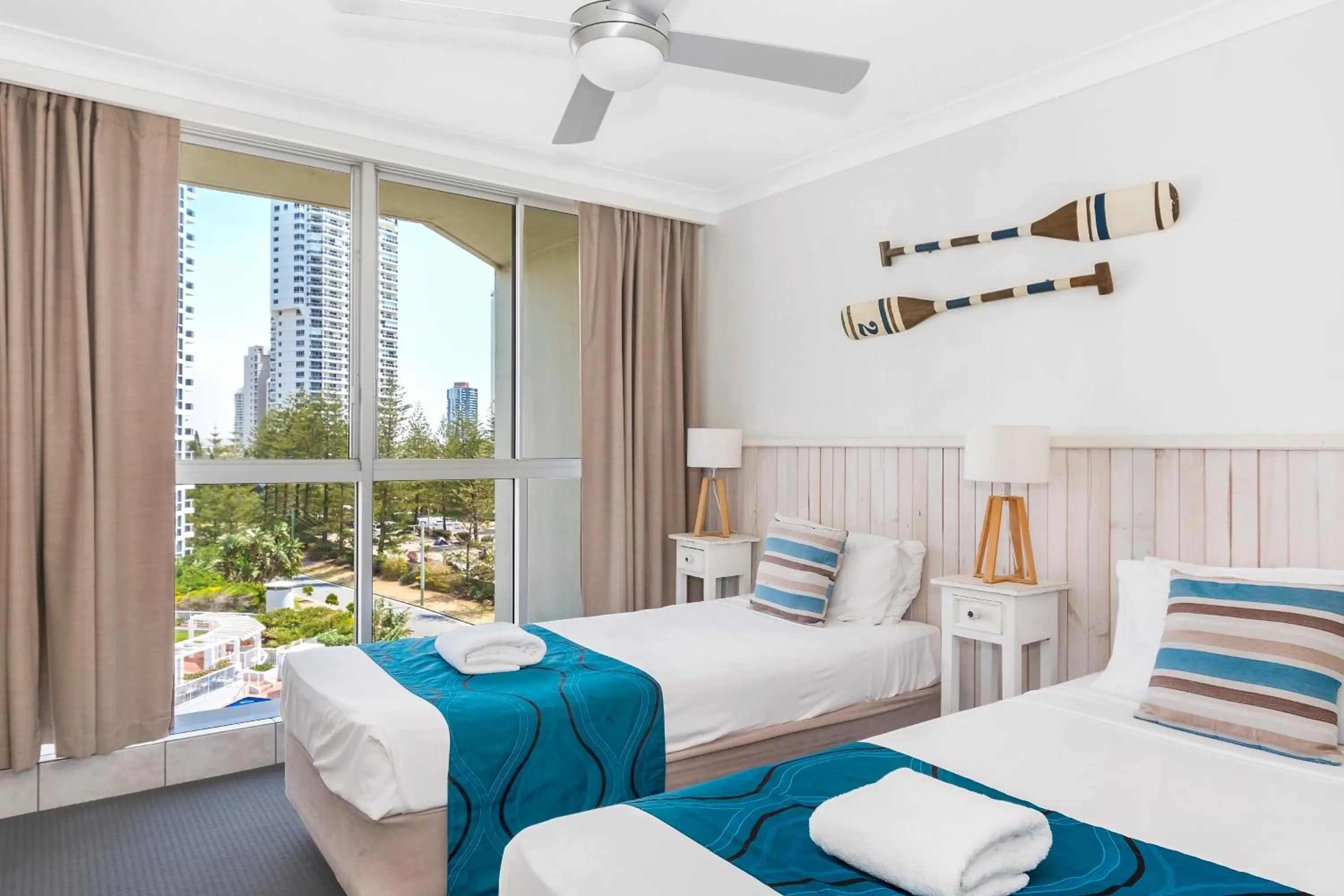 Bed in Golden Sands on the Beach - Absolute Beachfront Apartments