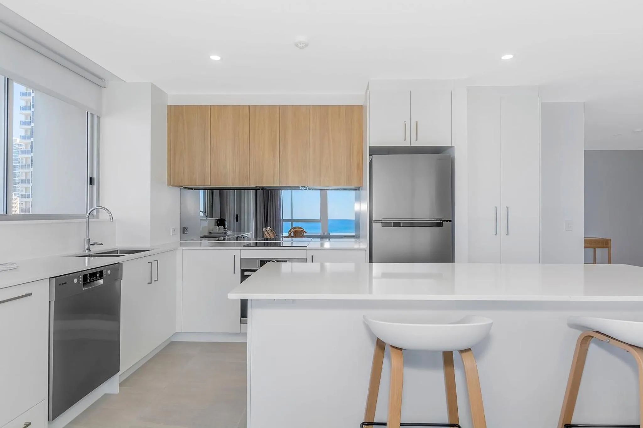 Kitchen or kitchenette in Golden Sands on the Beach - Absolute Beachfront Apartments