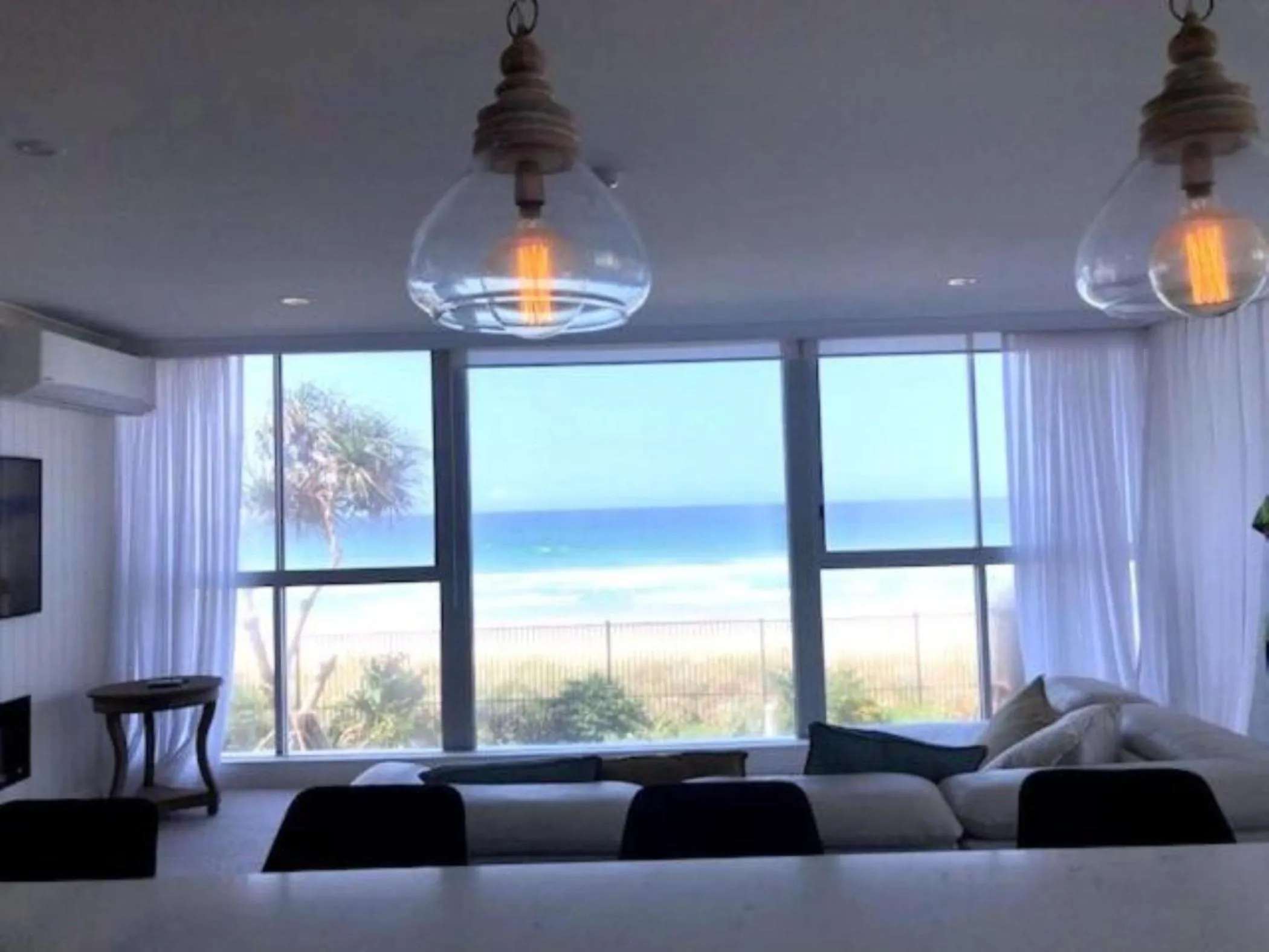 Living room, Bed in Golden Sands on the Beach - Absolute Beachfront Apartments