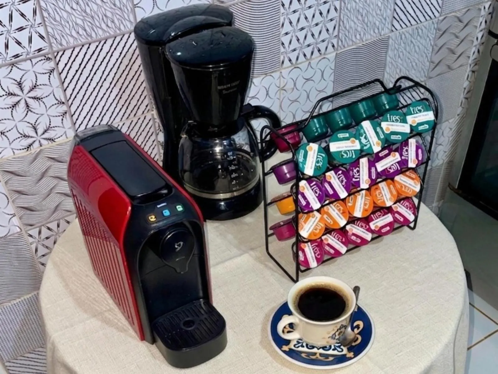 Coffee/tea facilities in Casa do Anjo