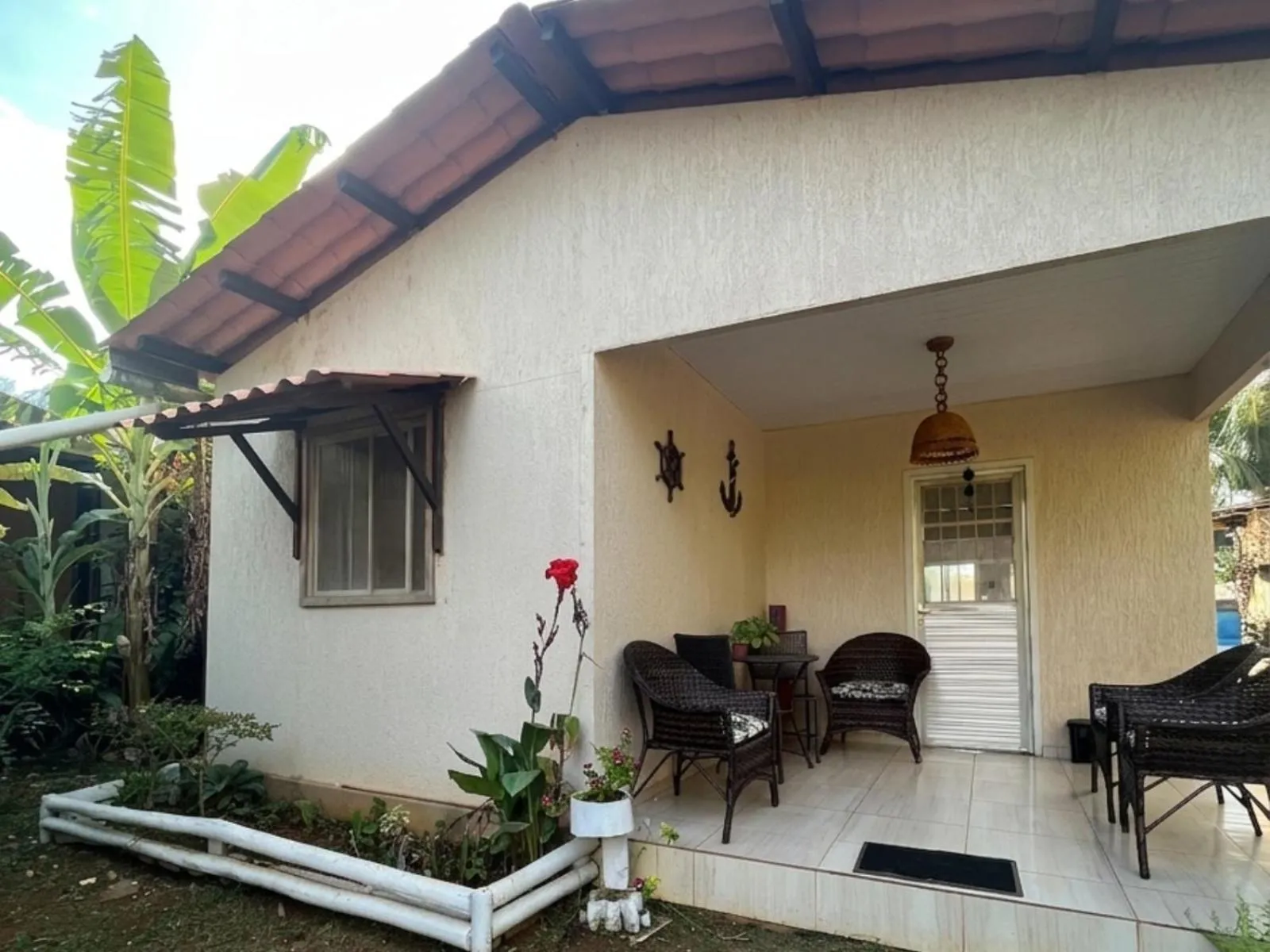 Property building in Casa do Anjo