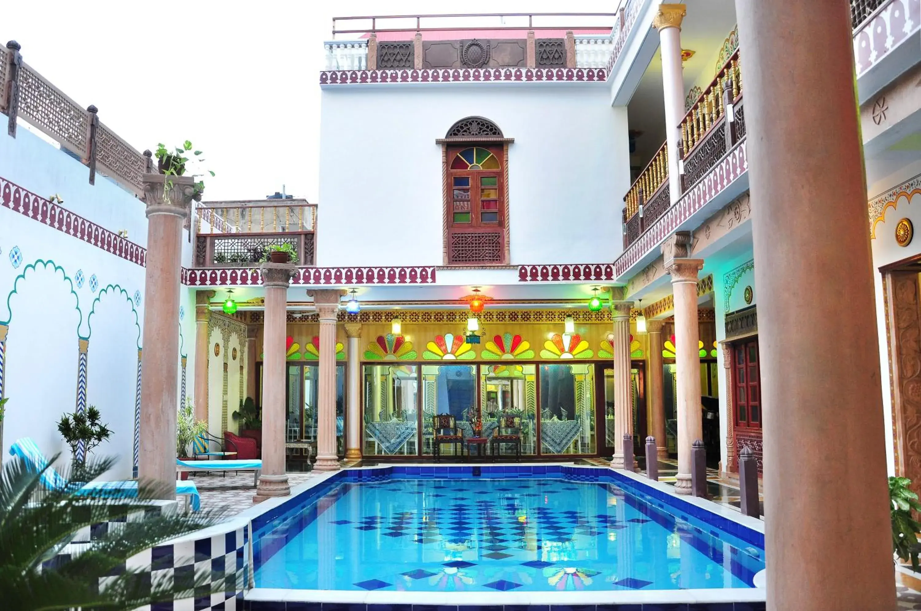 Swimming pool in Hotel Vimal Heritage Swimming pool in Hotel Vimal Heritage
