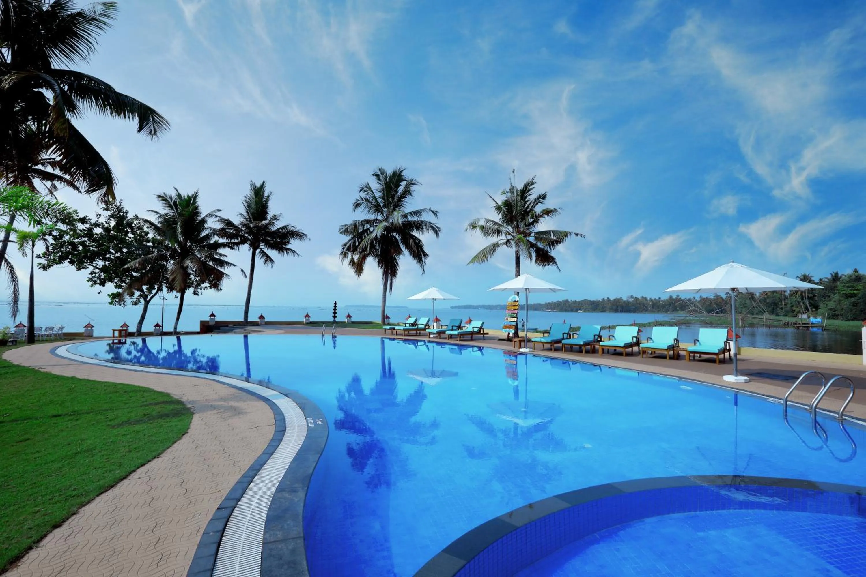 The World Backwaters, Alleppey