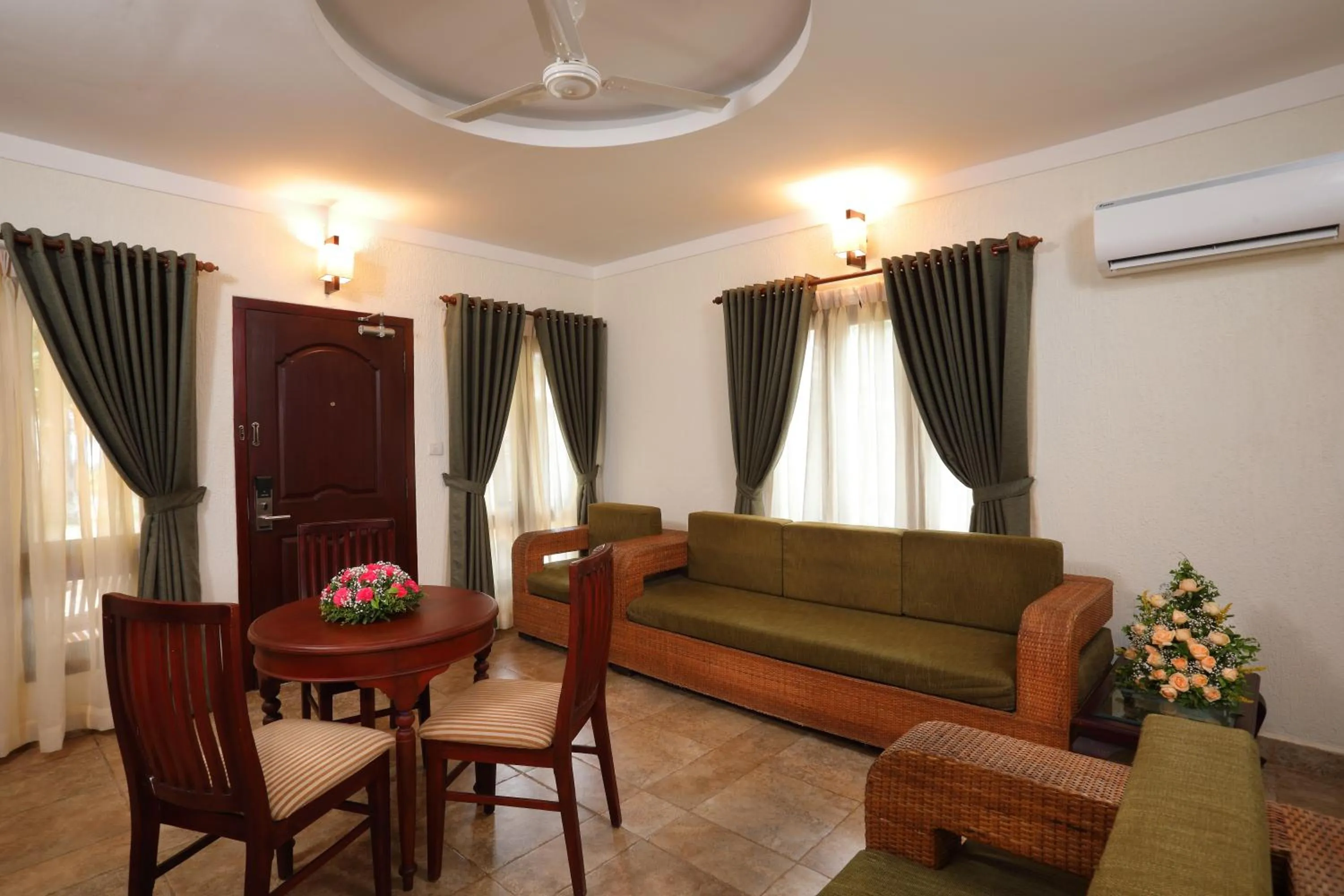 The World Backwaters, Alleppey