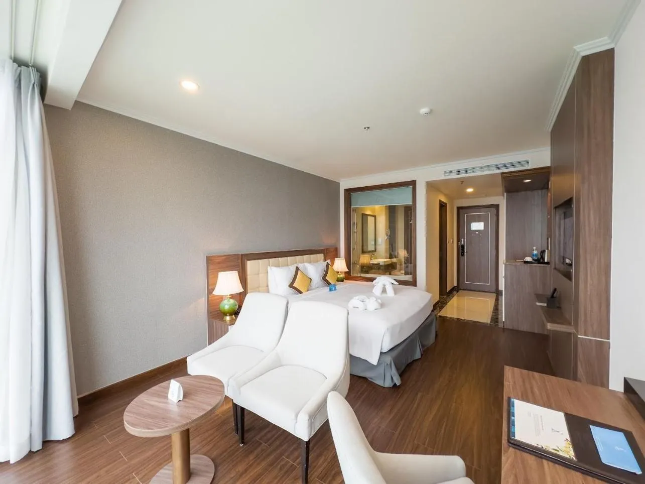 Bed in Nha Trang Horizon Hotel