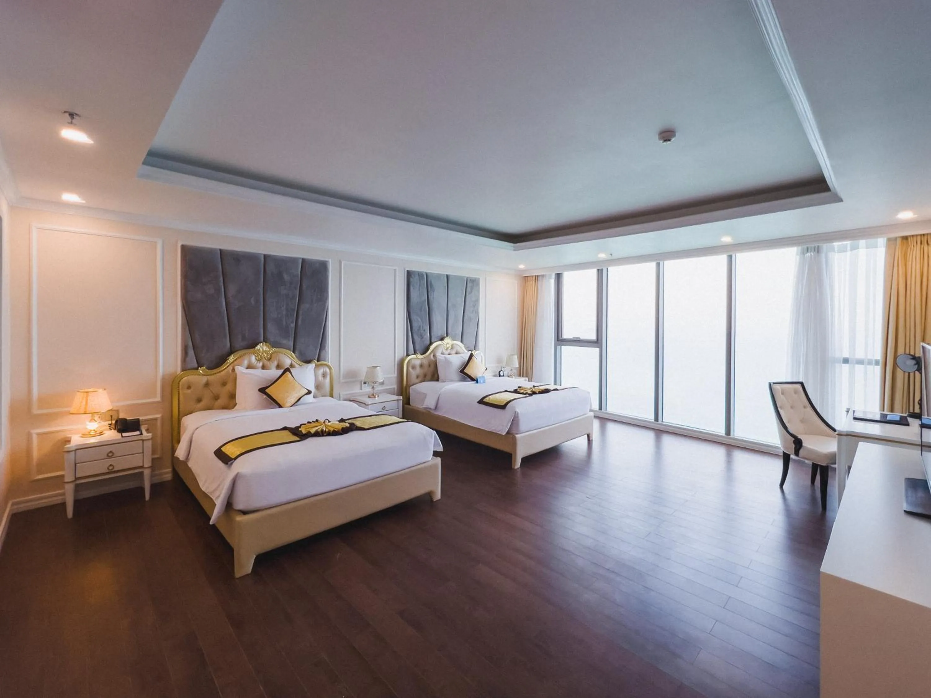 Bedroom, Bed in Nha Trang Horizon Hotel