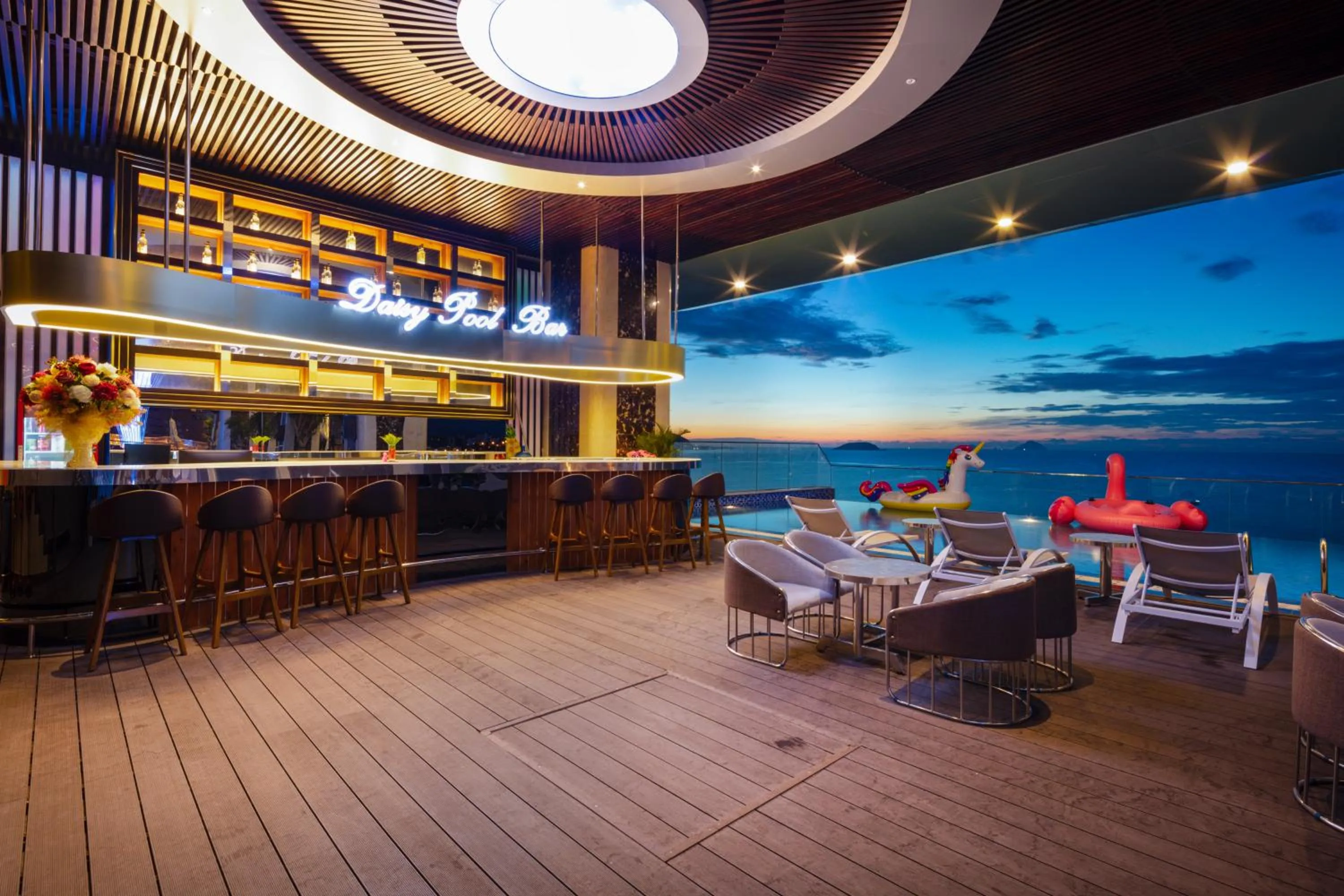 Lounge or bar in Nha Trang Horizon Hotel