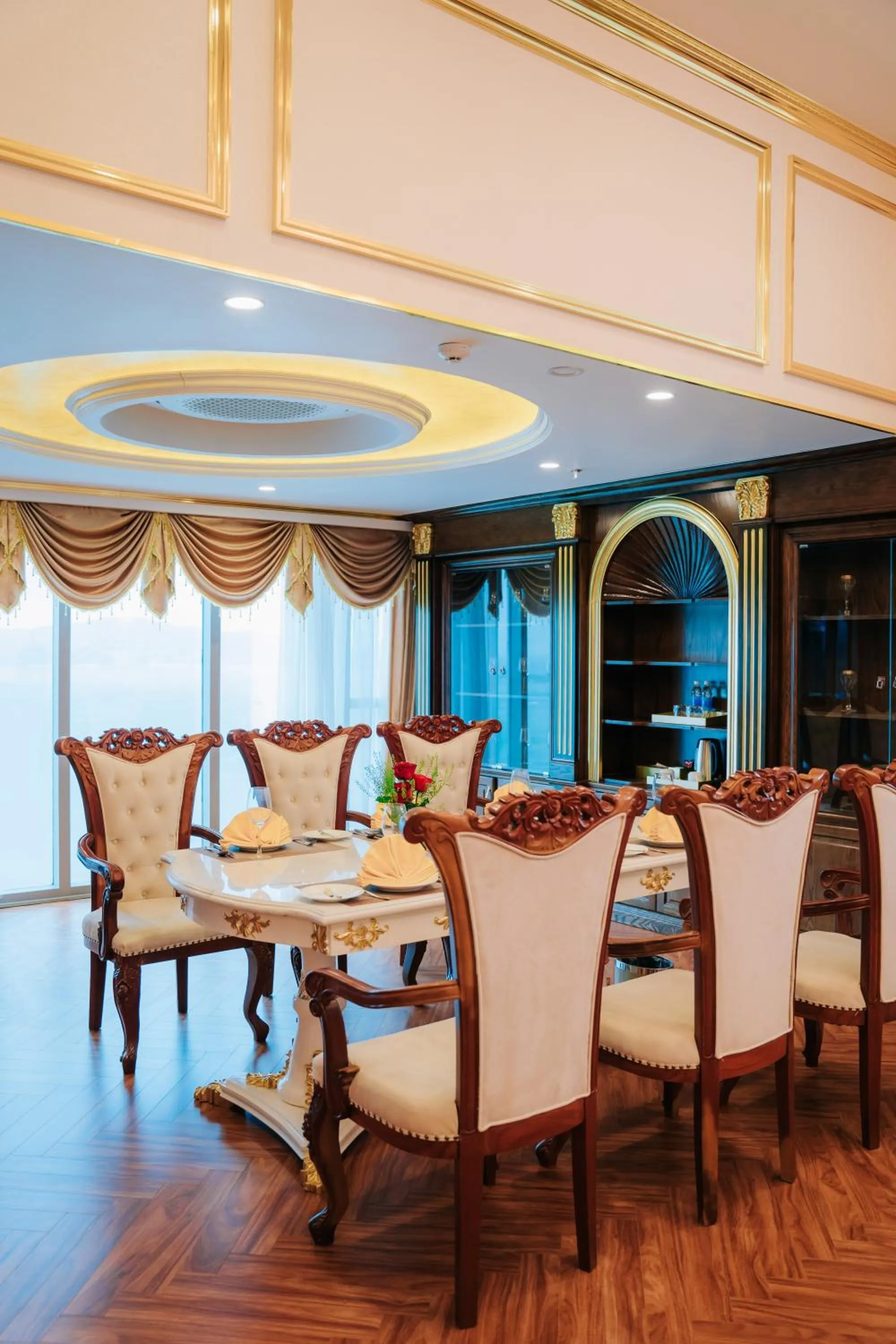 Dining area in Nha Trang Horizon Hotel