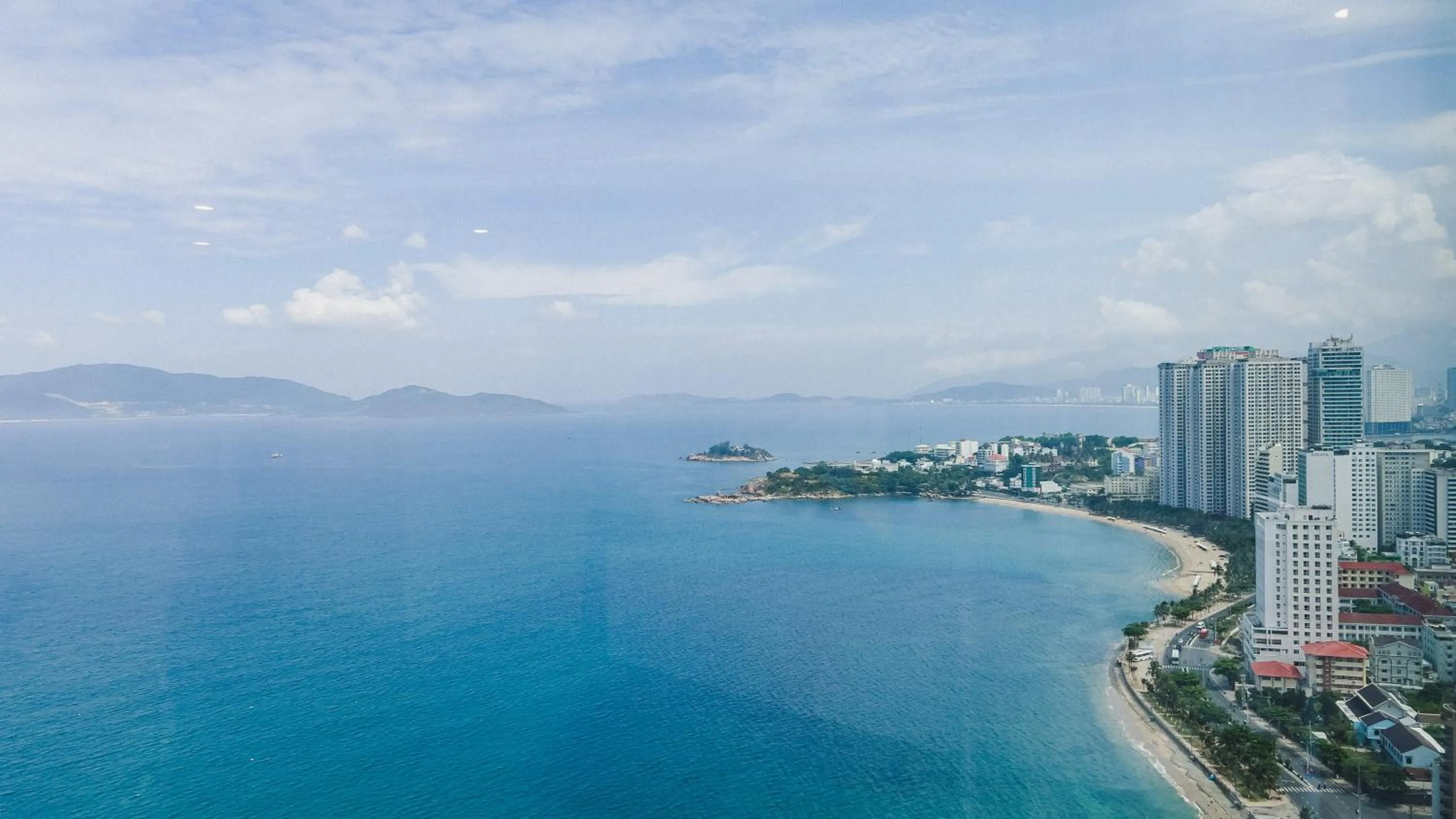 Bird's eye view in Nha Trang Horizon Hotel