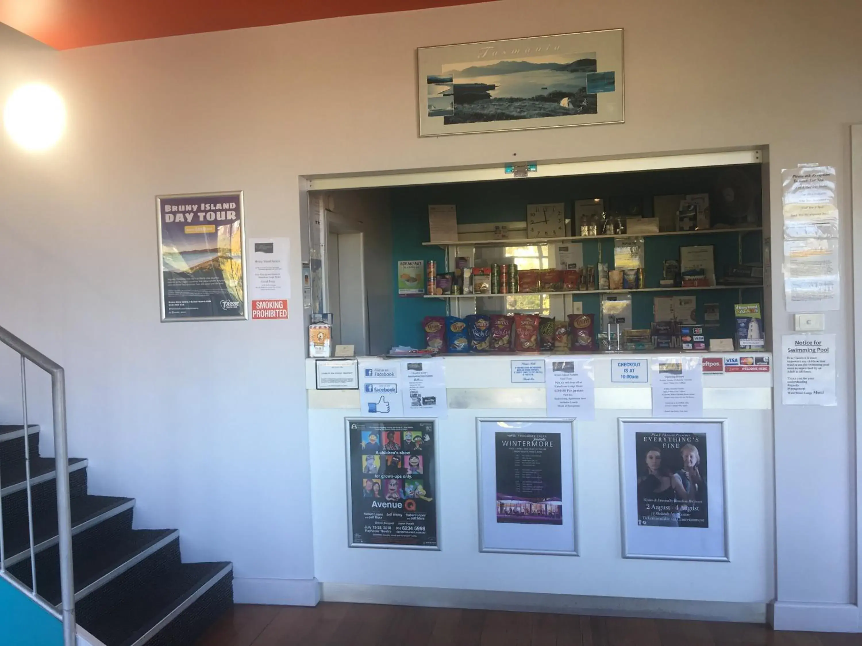 Restaurant/places to eat in Waterfront Lodge Motel Restaurant/places to eat in Waterfront Lodge Motel