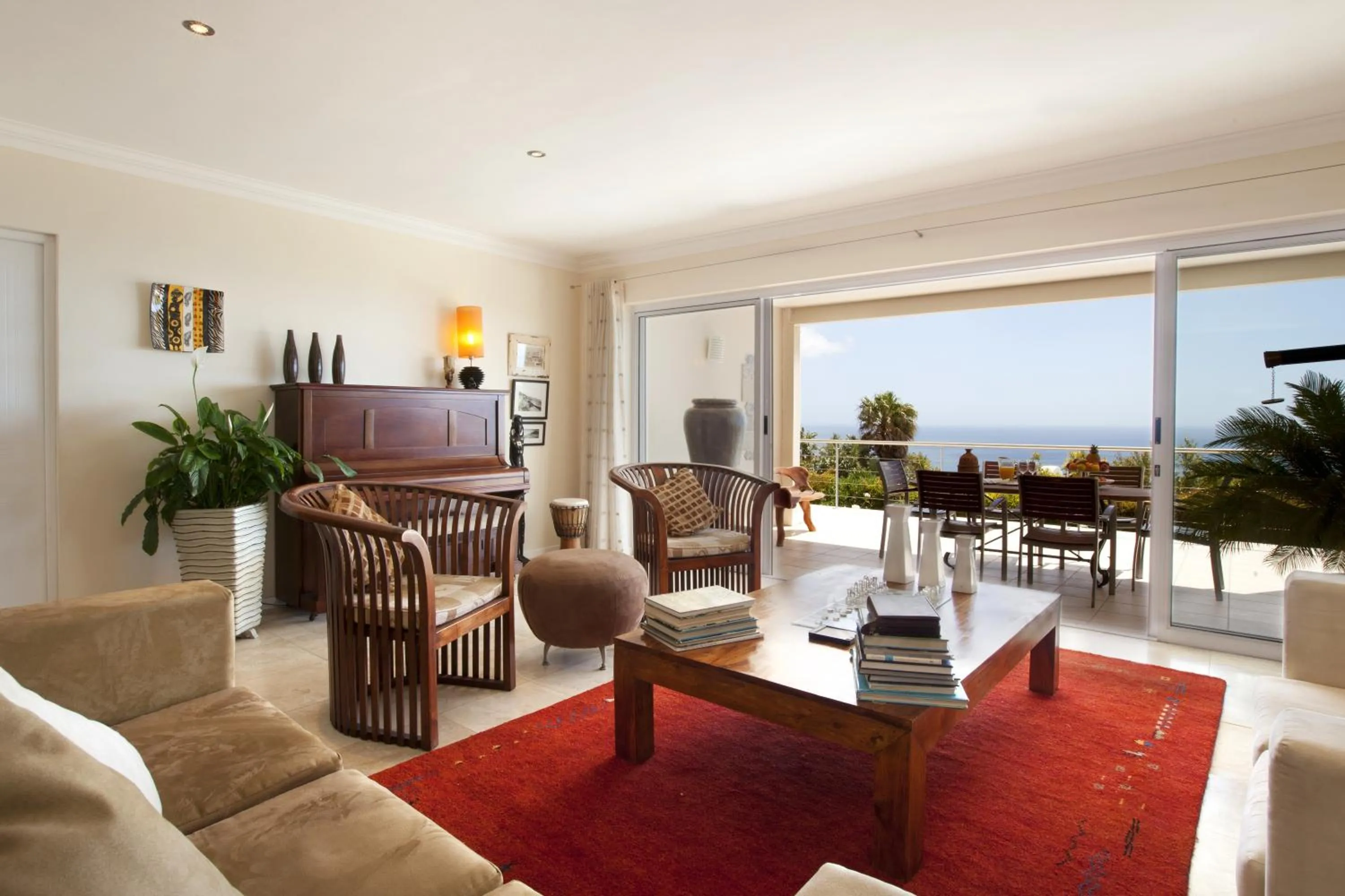 Photo of the whole room in Entabeni Guest House