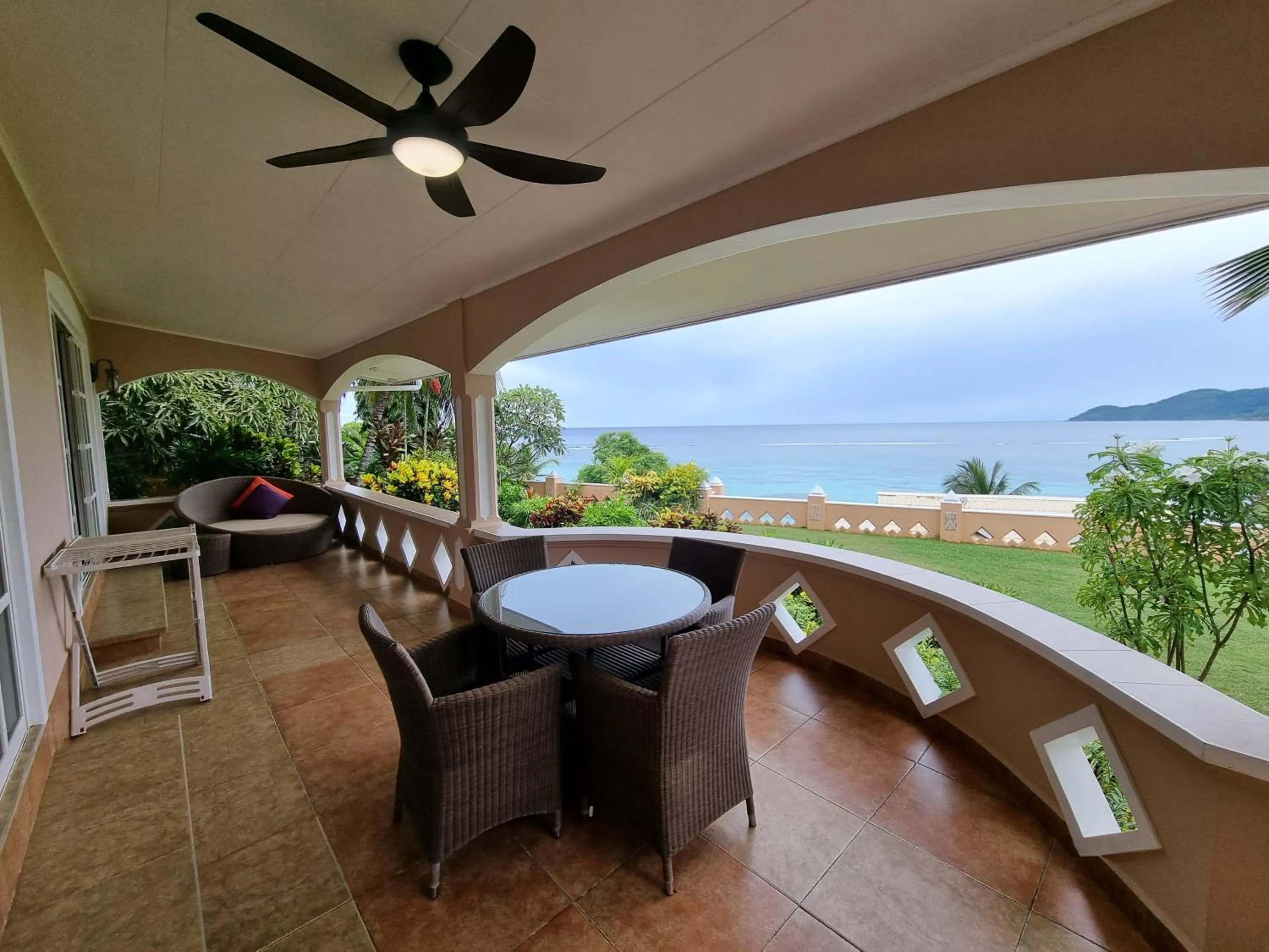 Balcony/Terrace in Au Fond De Mer View