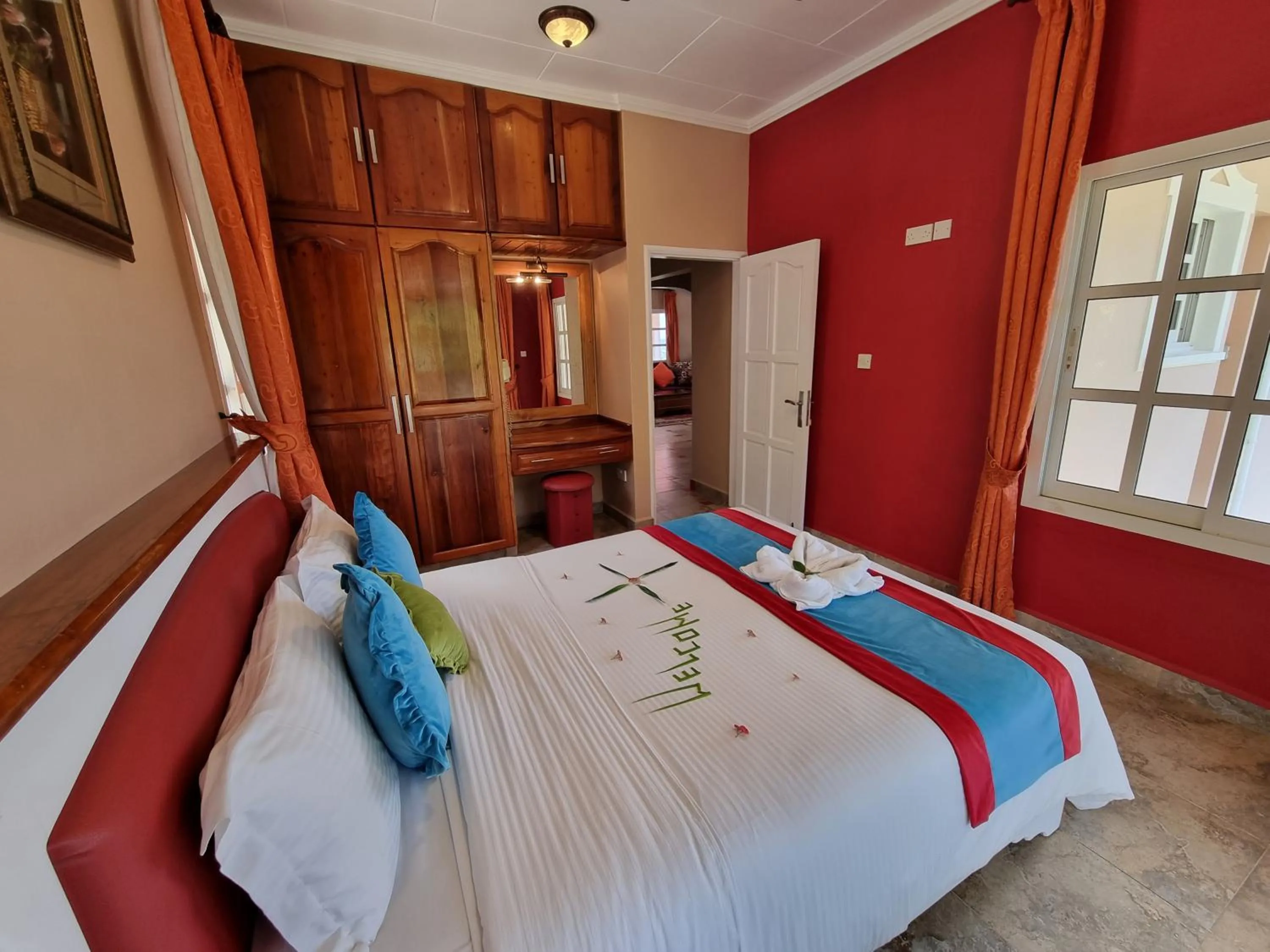 Bedroom, Bed in Au Fond De Mer View