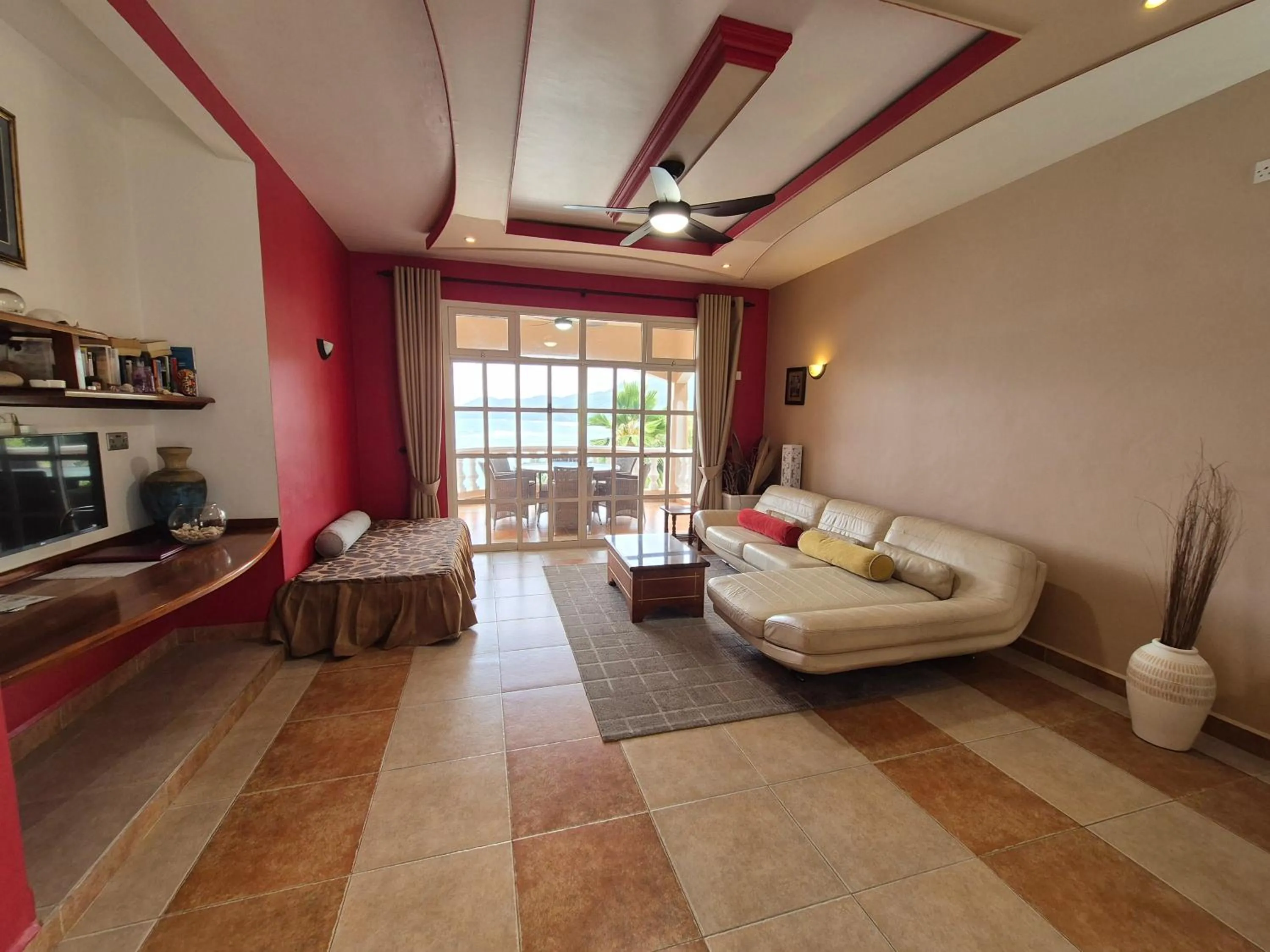 Living room in Au Fond De Mer View