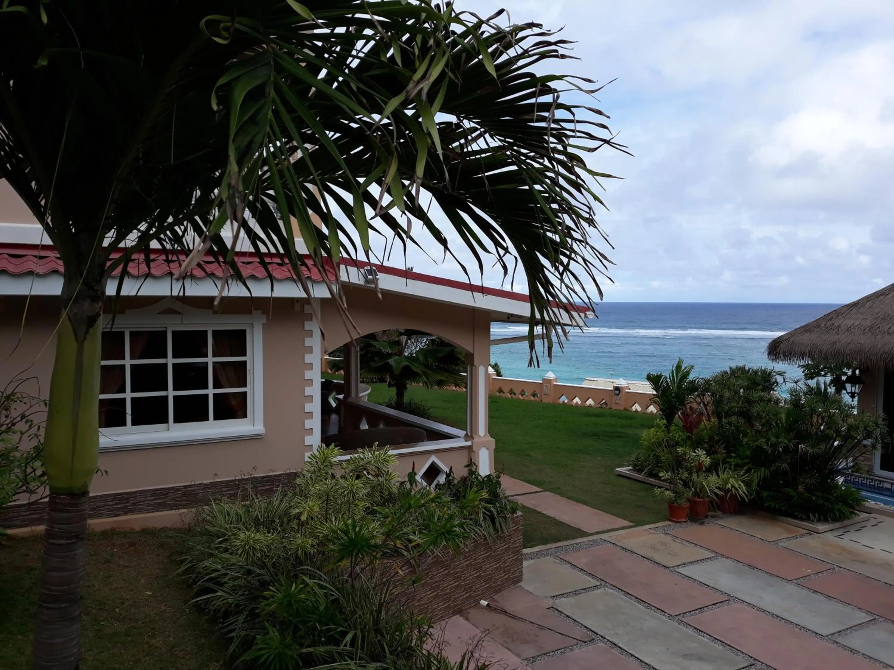 Facade/entrance in Au Fond De Mer View