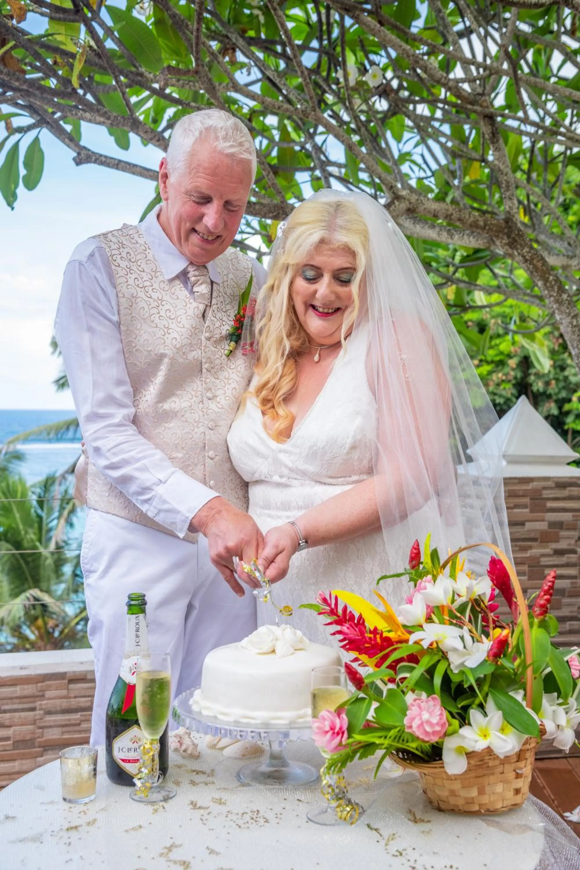 wedding in Au Fond De Mer View
