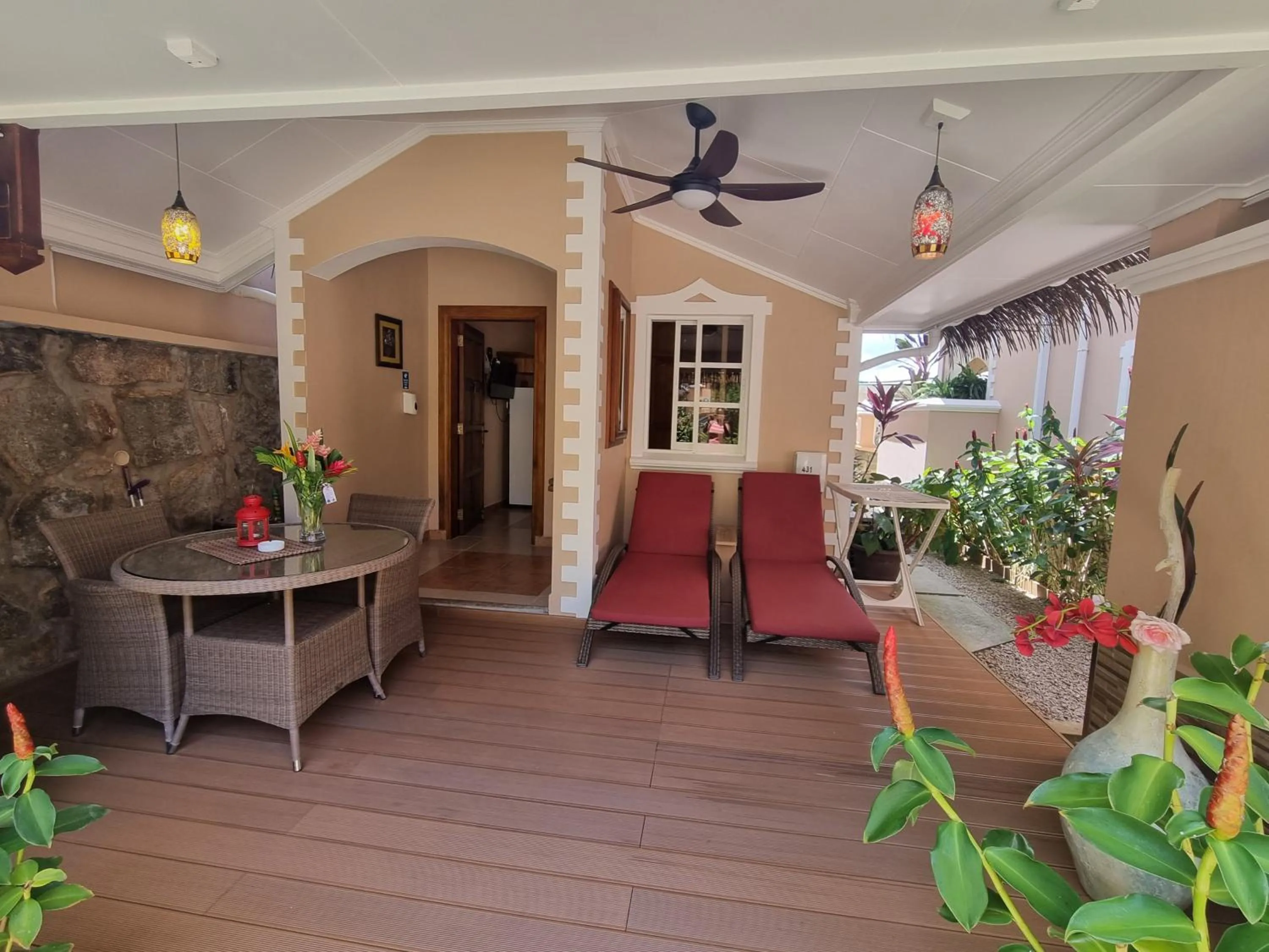 Balcony/Terrace in Au Fond De Mer View