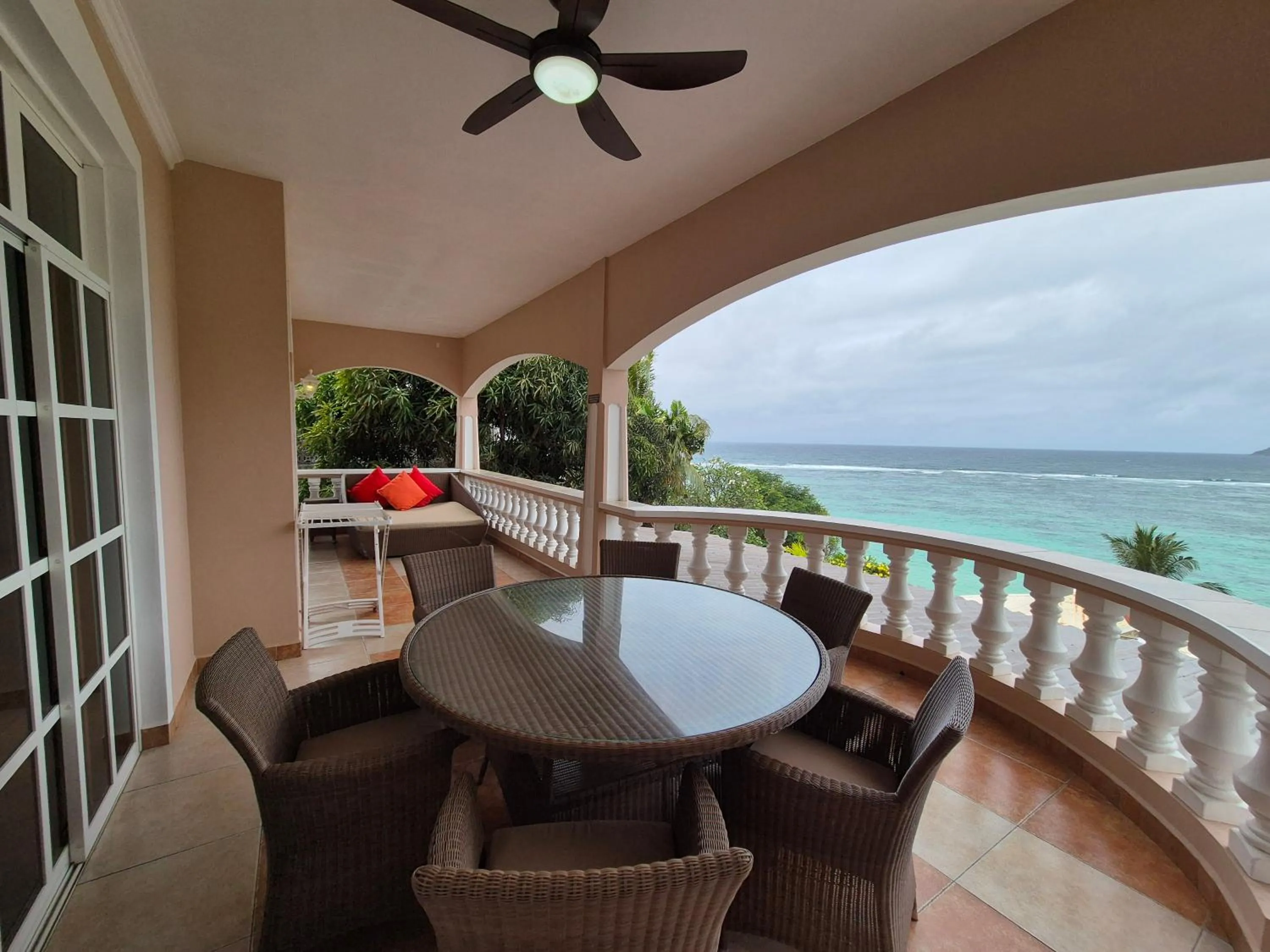 Balcony/Terrace in Au Fond De Mer View