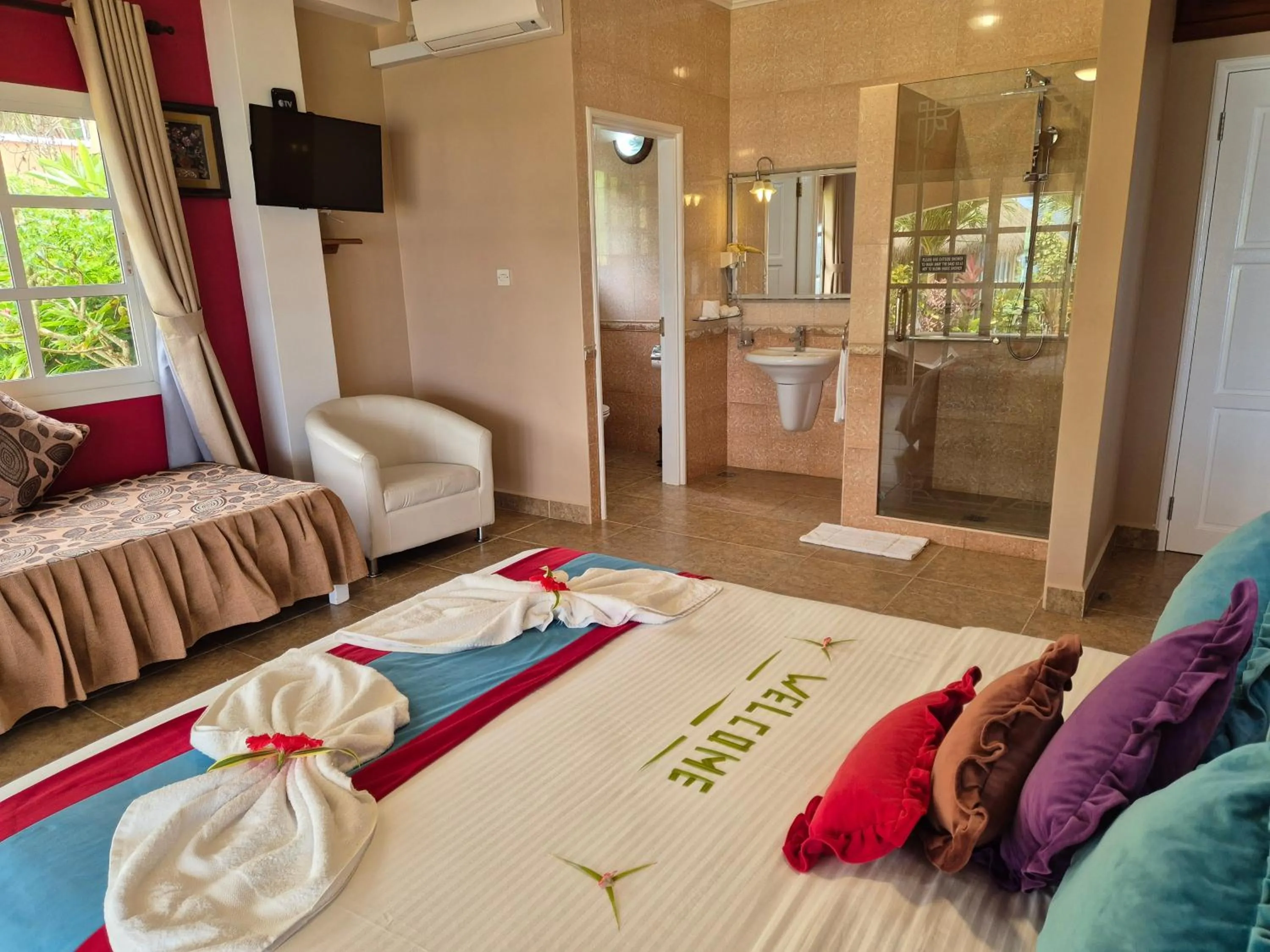 Bed in Au Fond De Mer View
