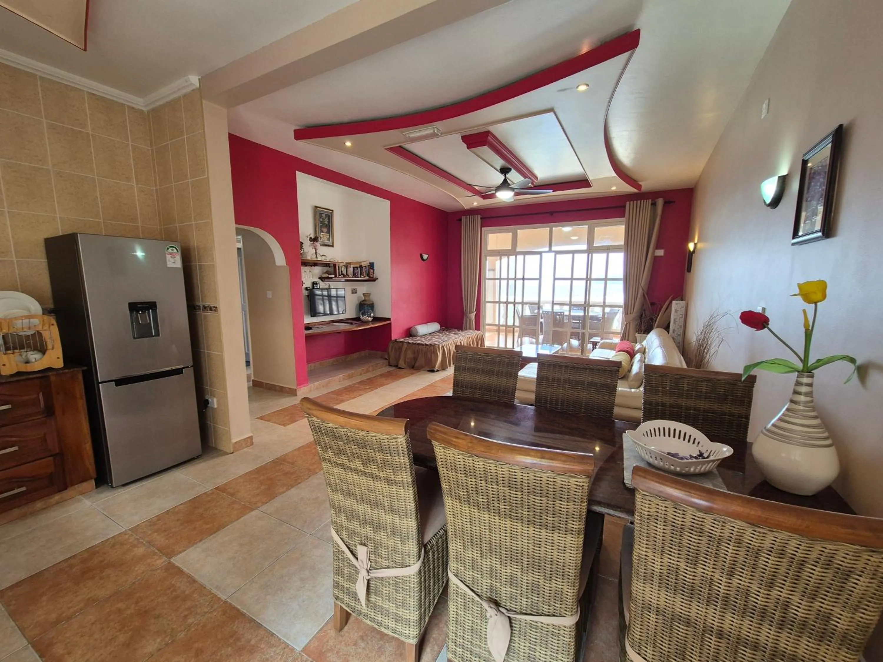 Dining area in Au Fond De Mer View