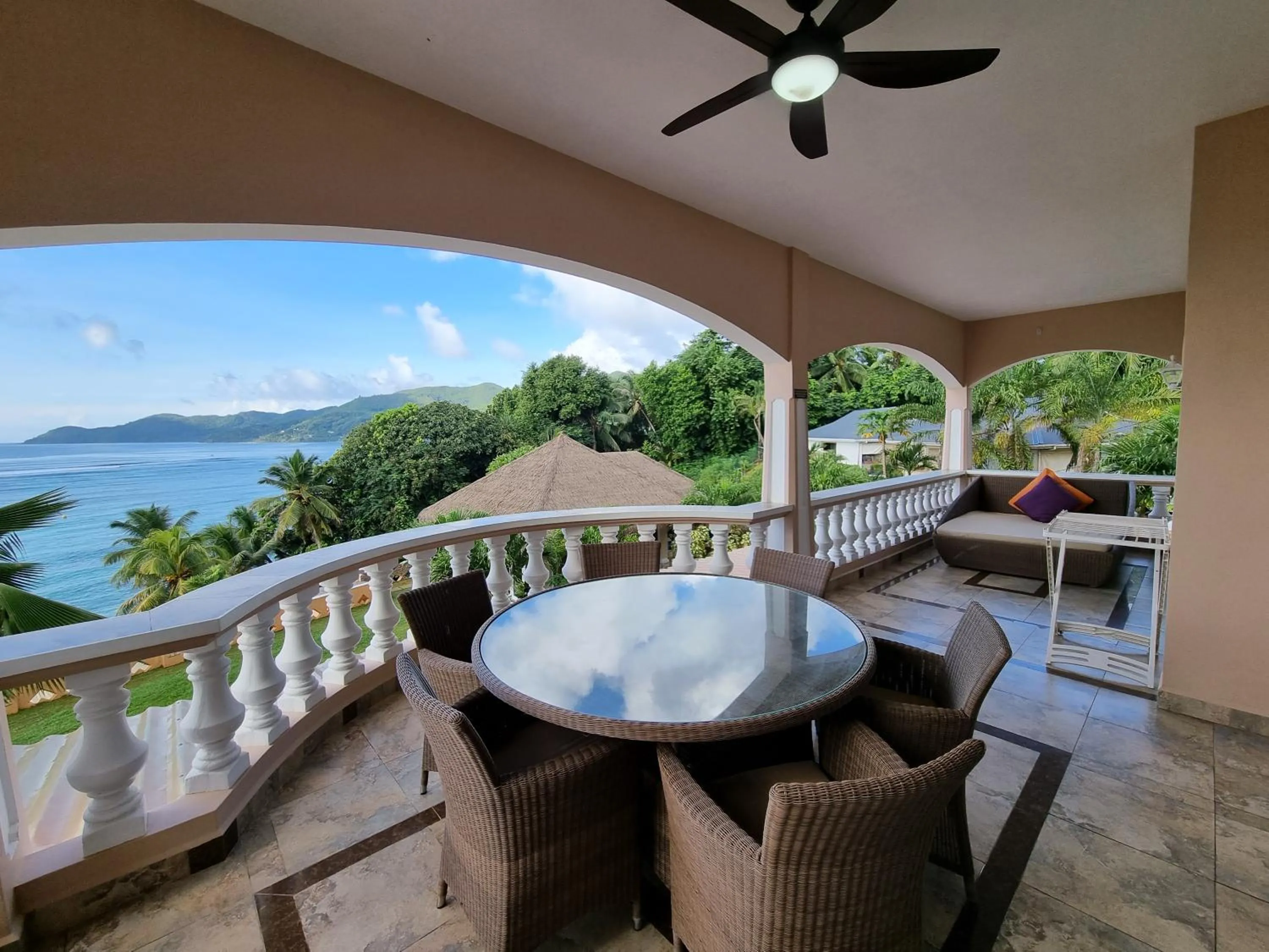 Balcony/Terrace in Au Fond De Mer View