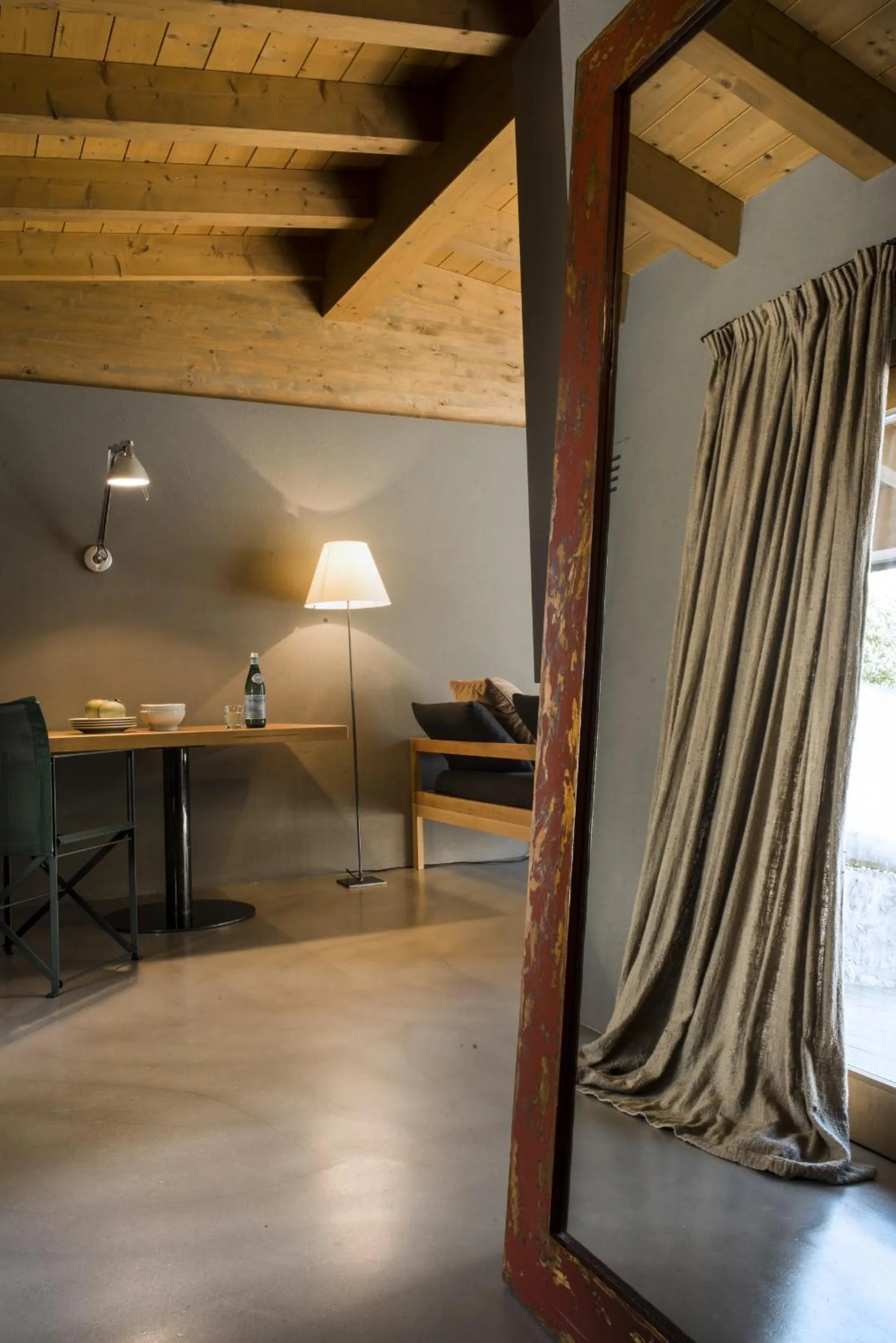 Decorative detail in Vivere Suites & Rooms