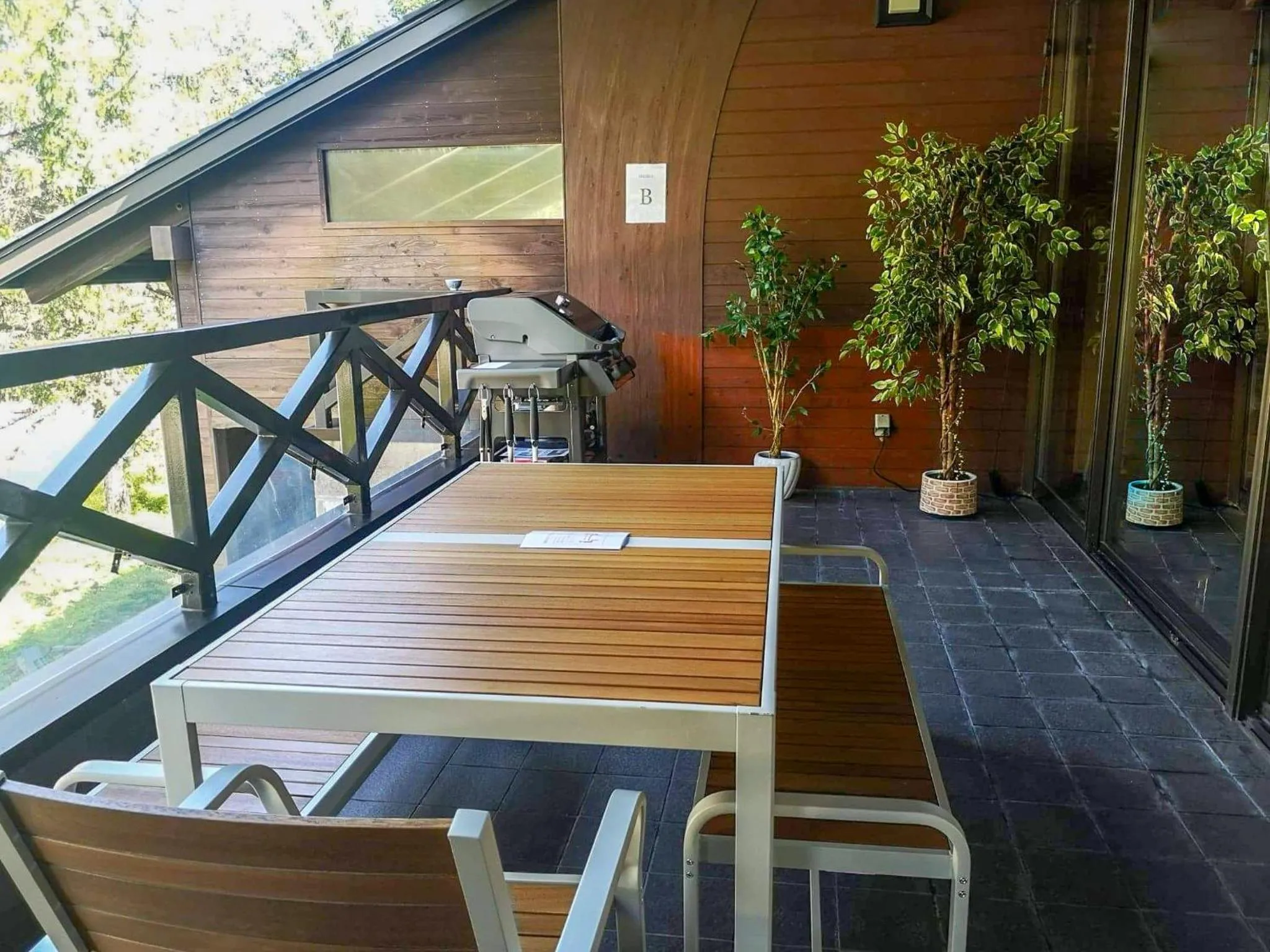 BBQ facilities in Wadano Gateway Suites & Apartments