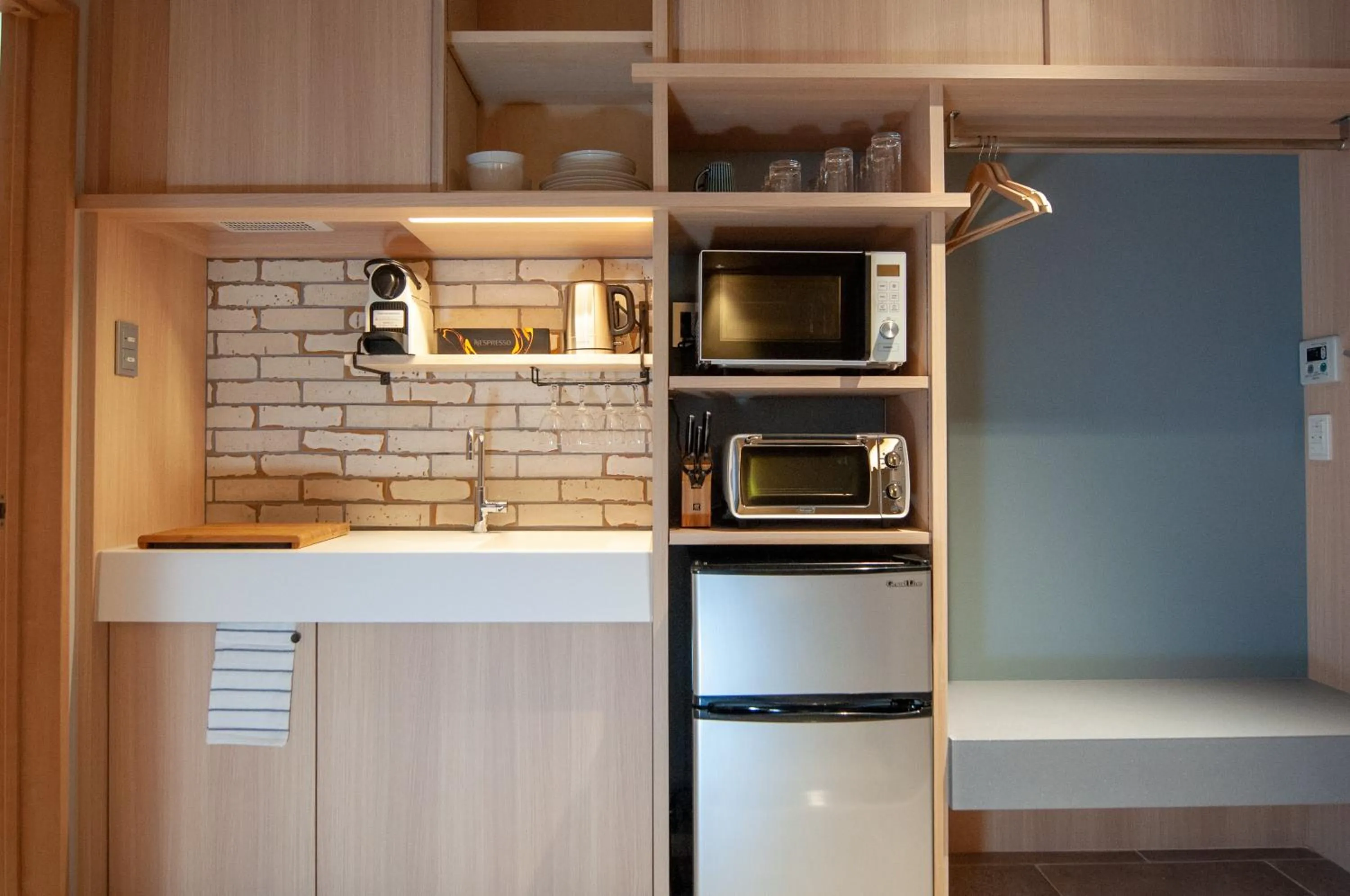 Wadano Gateway Suites & Apartments