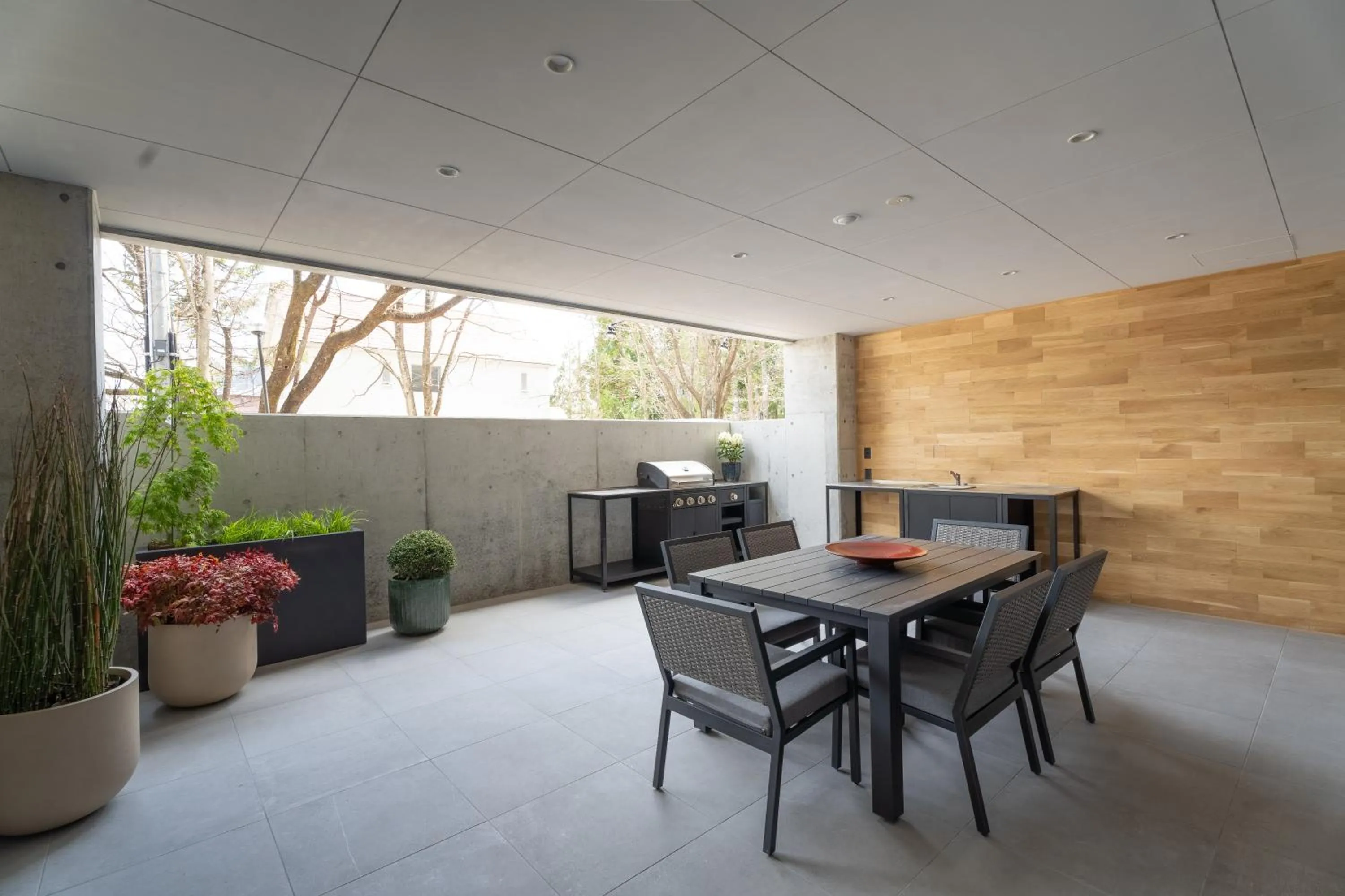 Wadano Gateway Suites & Apartments