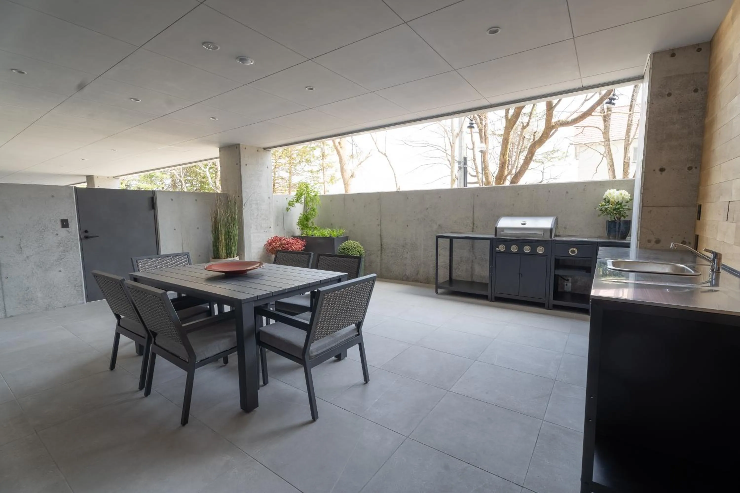 Patio in Wadano Gateway Suites & Apartments