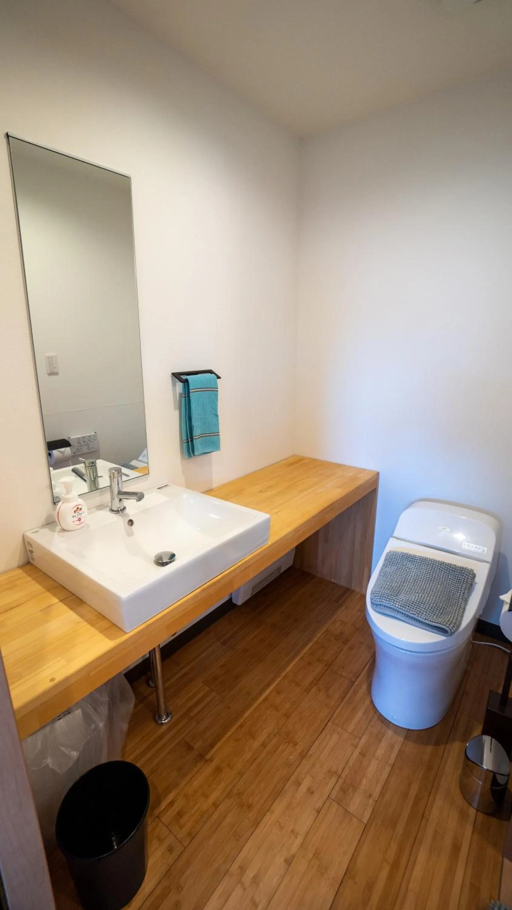 Bathroom in Wadano Gateway Suites & Apartments