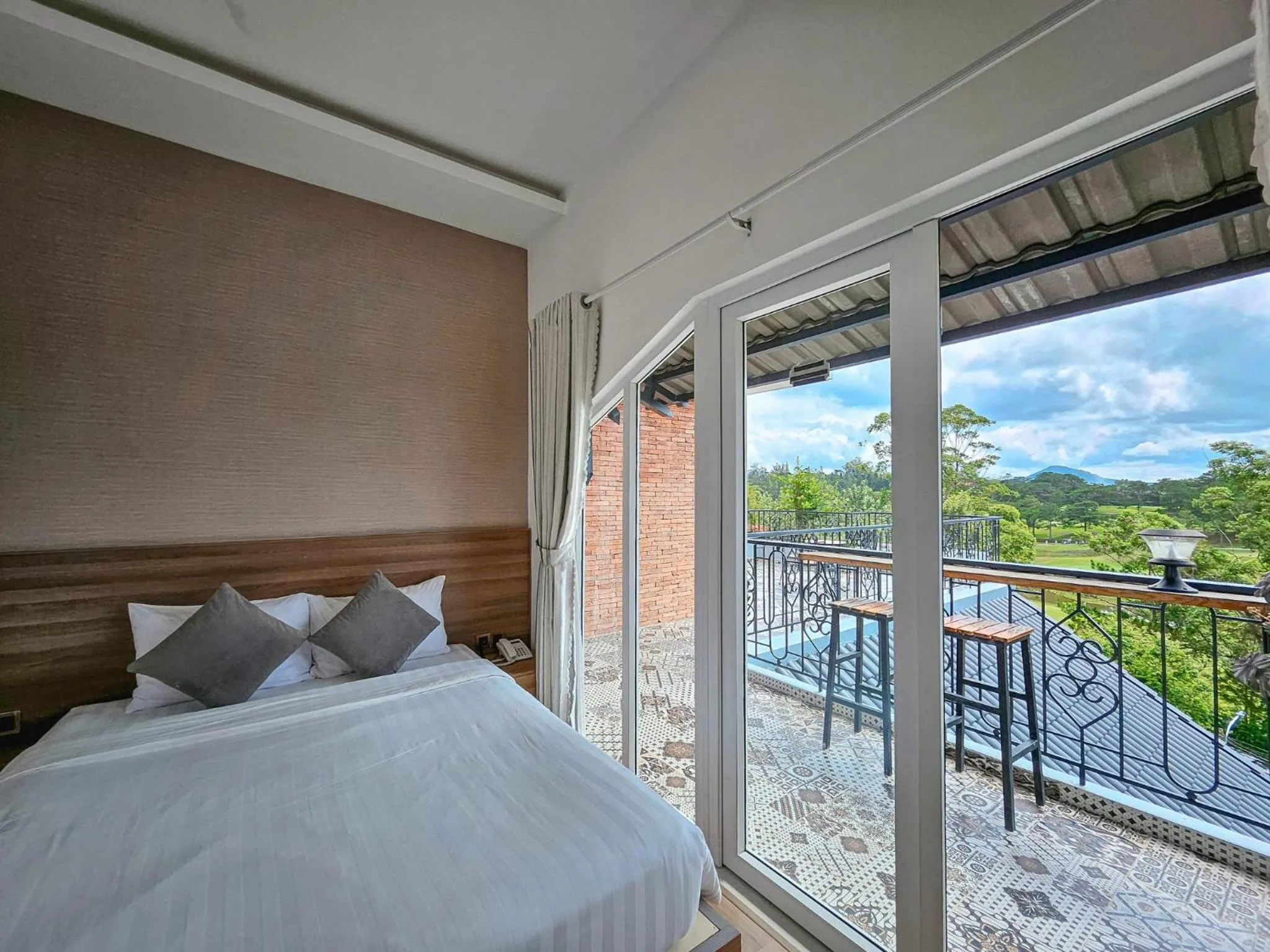 Bed in NATURE LAND 2 - Song Anh Hotel Dalat