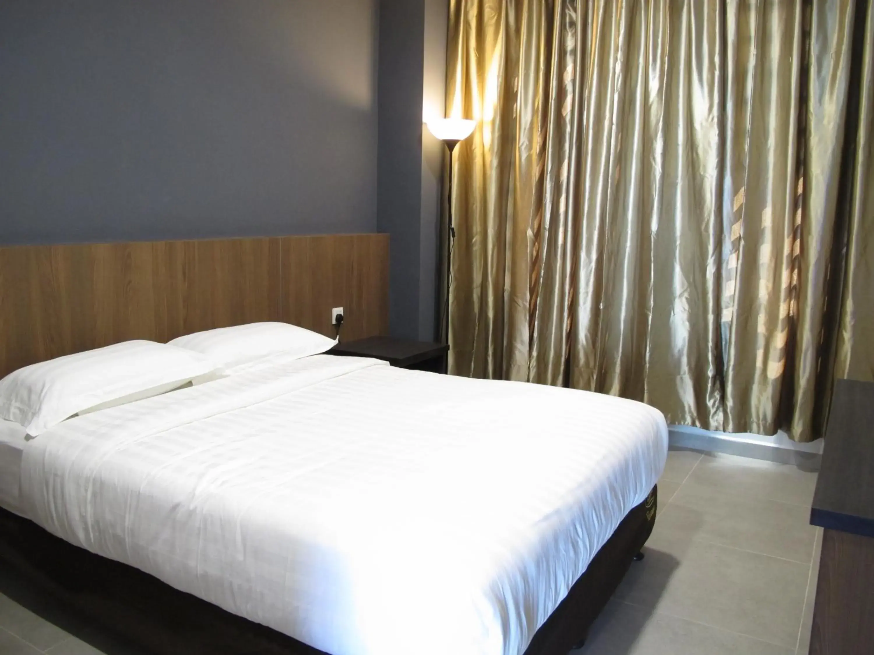 Bedroom, Bed in HOTEL SUKARAMAI Bedroom, Bed in HOTEL SUKARAMAI