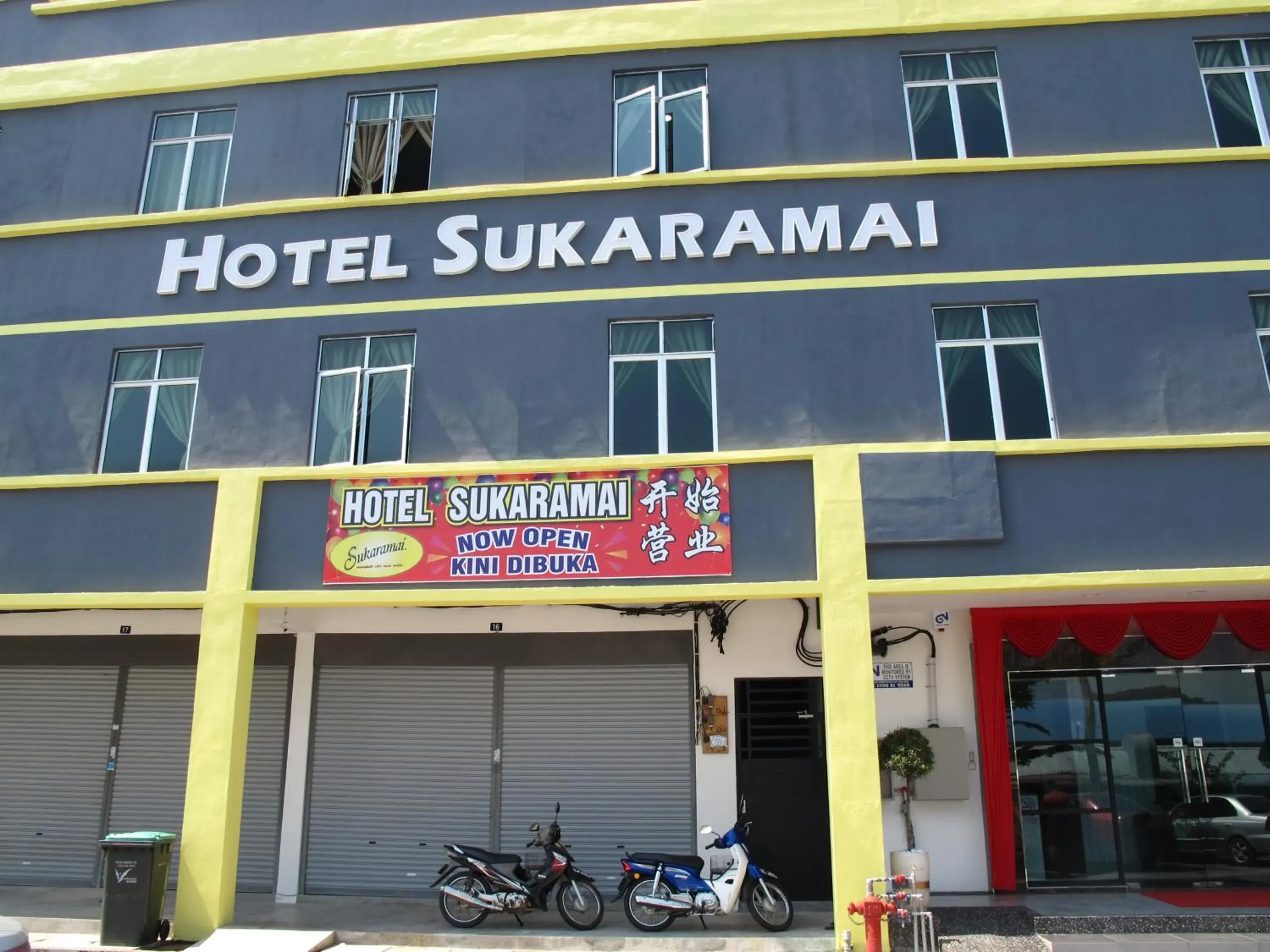 Property building in HOTEL SUKARAMAI Property building in HOTEL SUKARAMAI