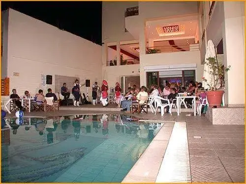 Swimming pool in Alexandros Hotel Swimming pool in Alexandros Hotel