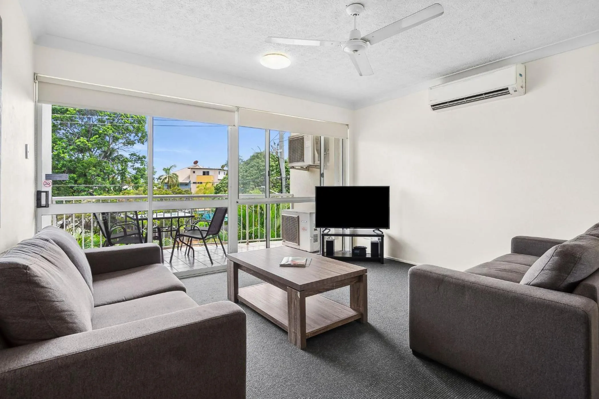 TV and multimedia in Park Regis Anchorage