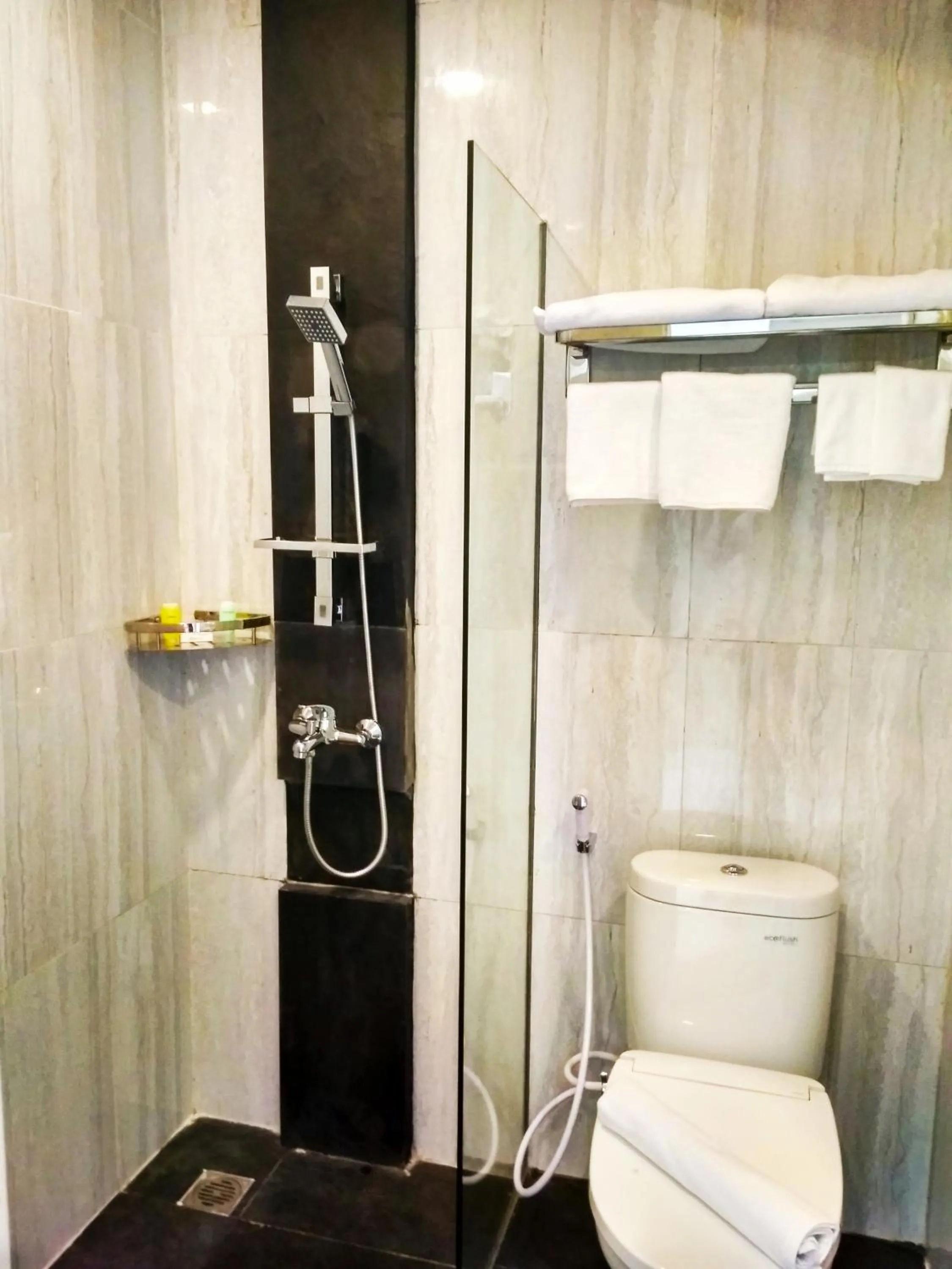 Toilet in Sinom Borobudur Heritage Hotel