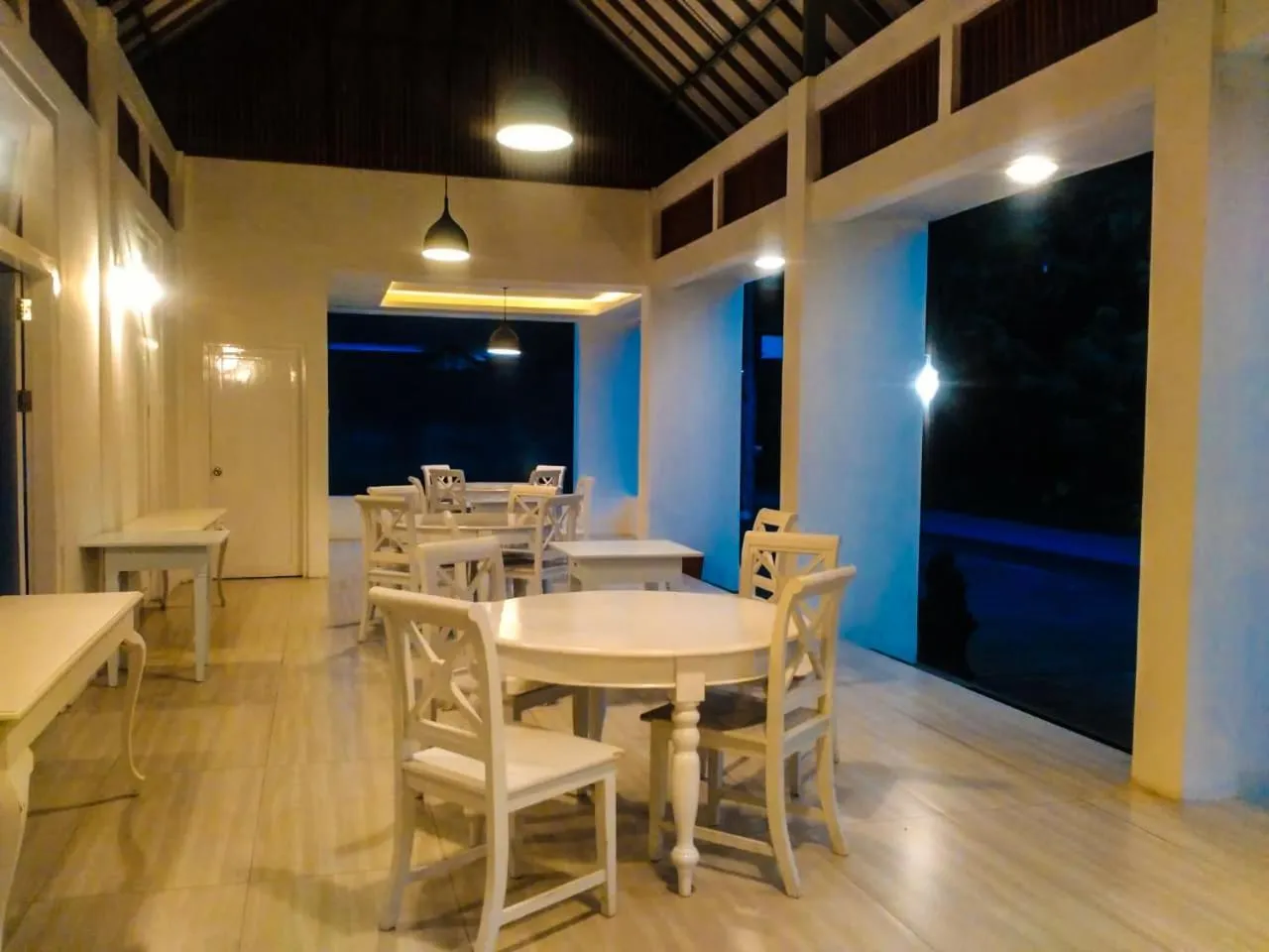 Dining area in Sinom Borobudur Heritage Hotel