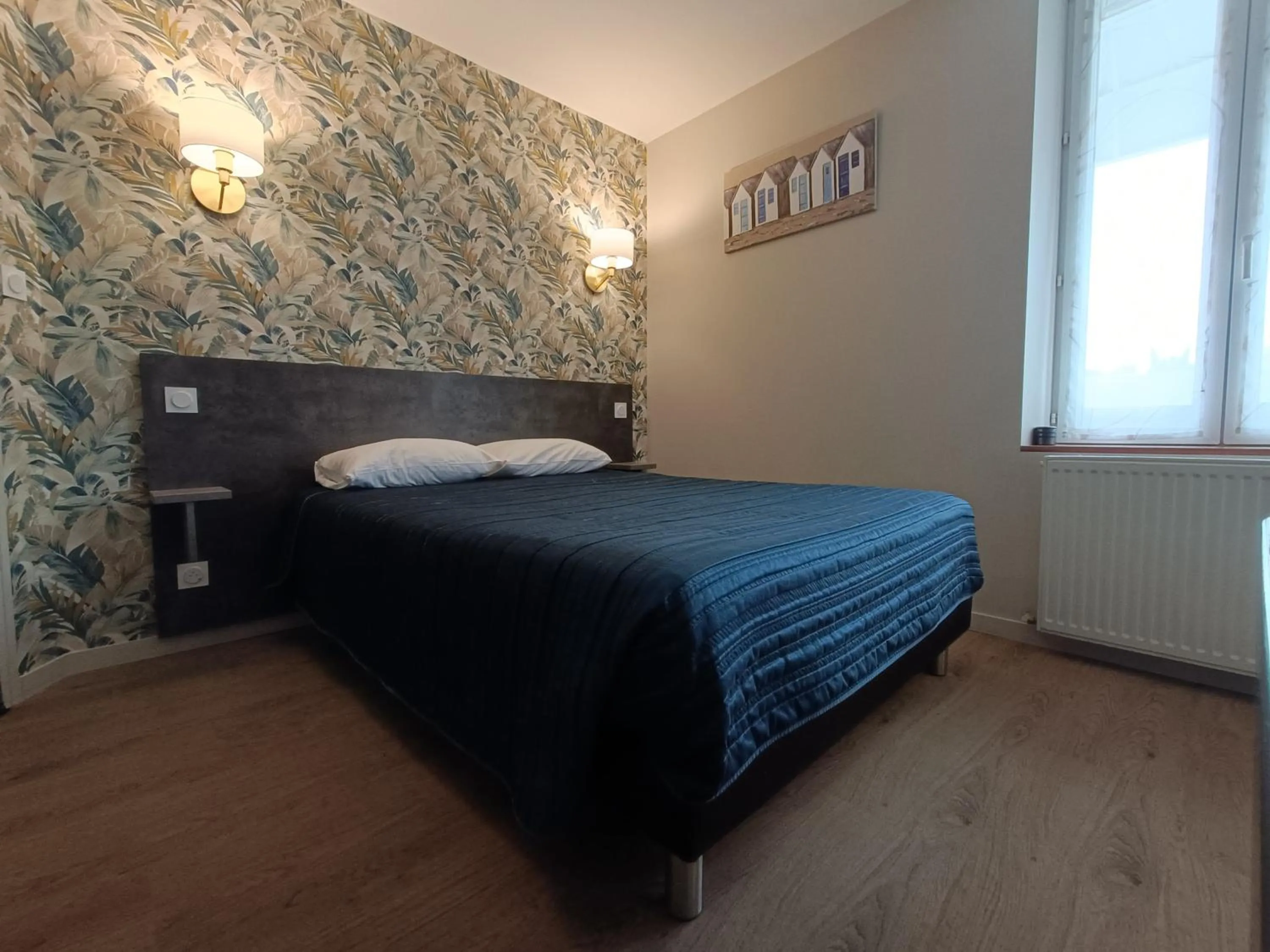 Bed in Hotel Restaurant L'Atlantique