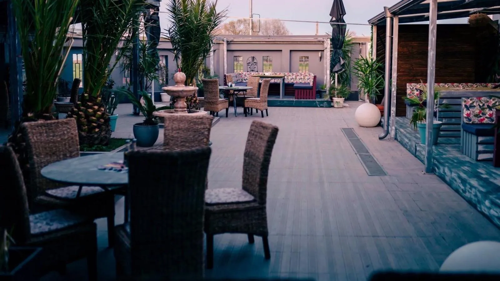 Restaurant/places to eat in Plaza Hotel Plovdiv - Free Parking