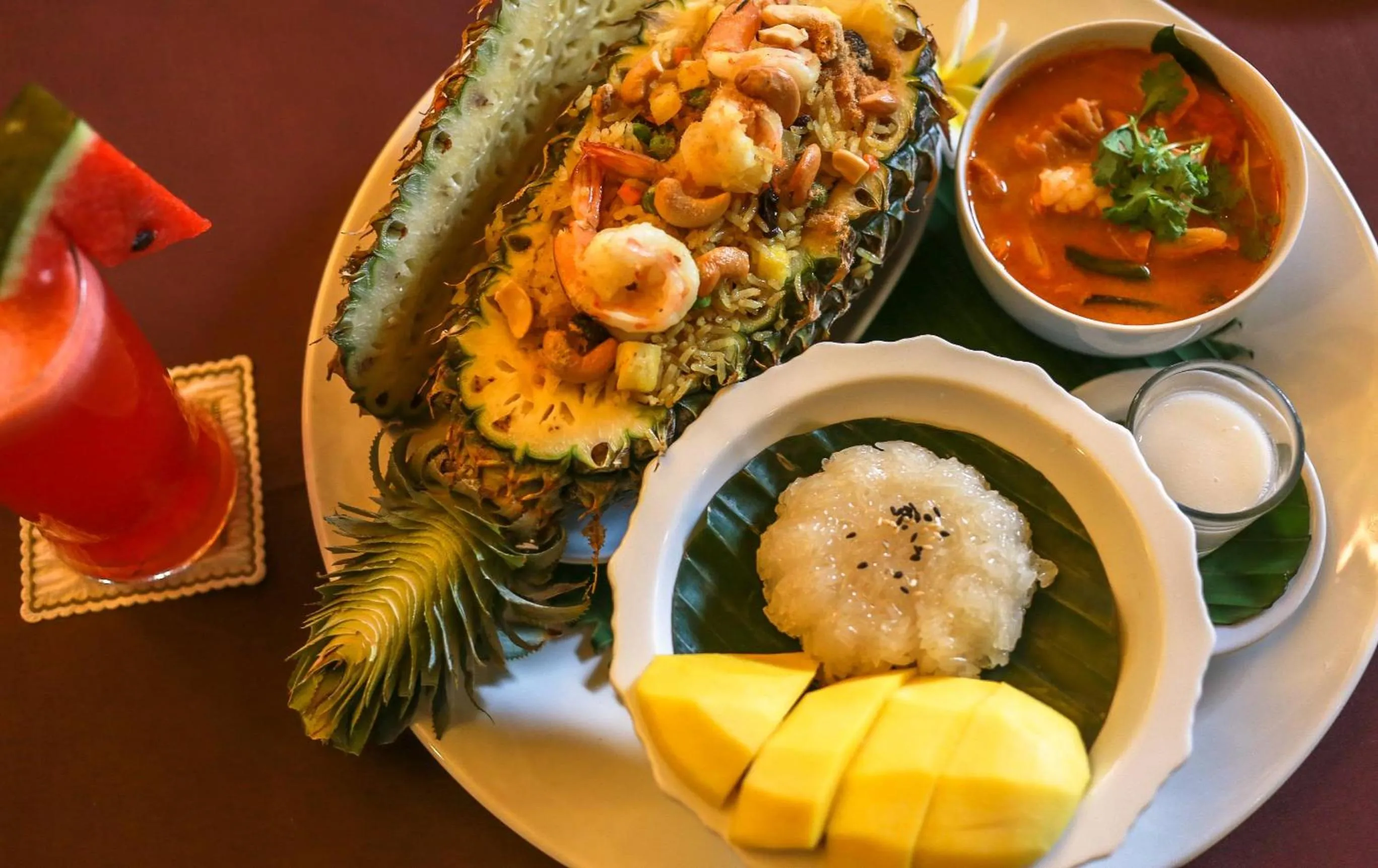 Food and drinks in Sawasdee Village