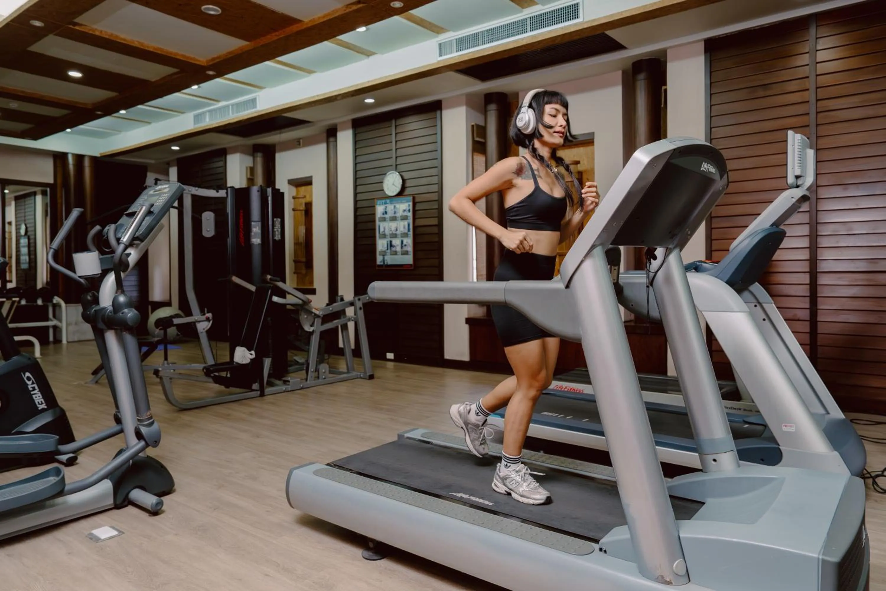 Fitness centre/facilities in Khaolak Merlin Resort