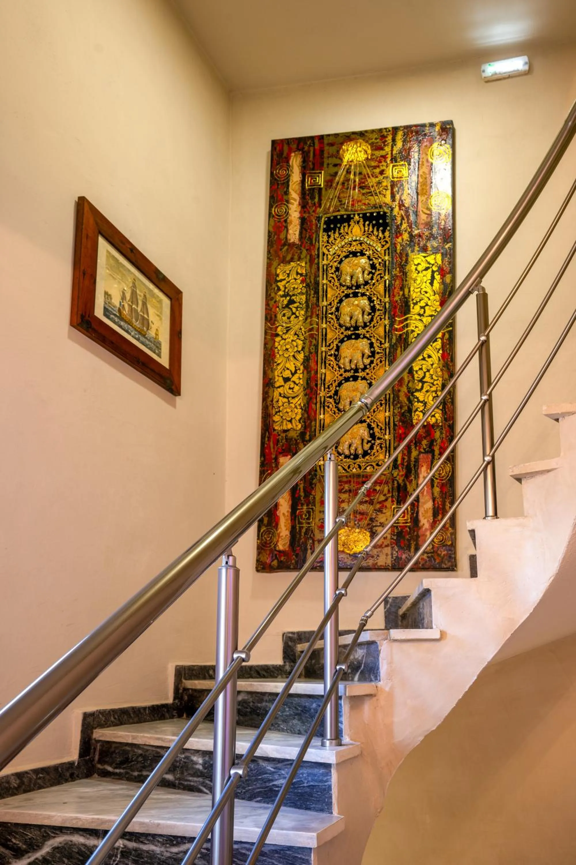 Property building in Hotel Lego