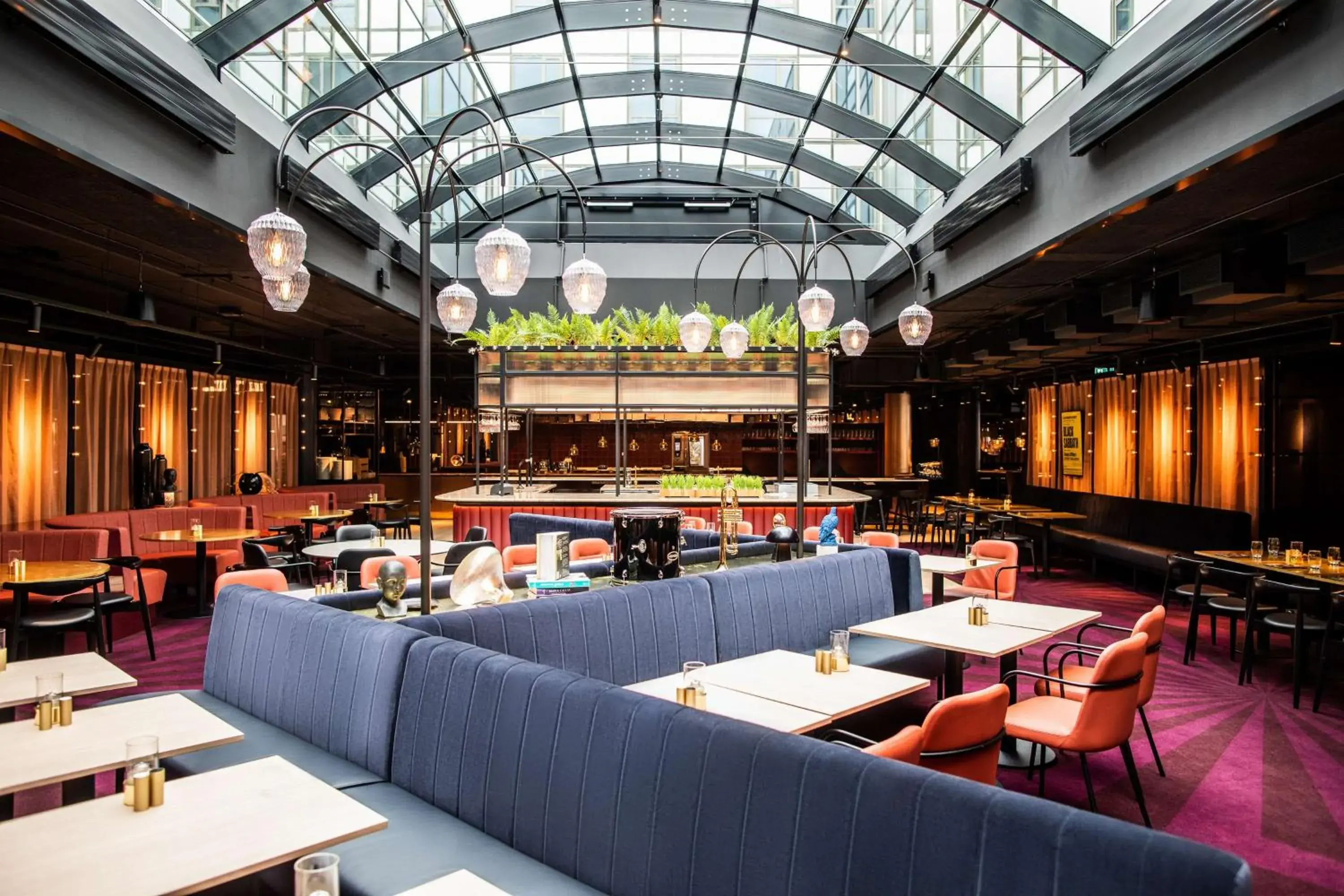 Restaurant/places to eat in Scandic Falkoner Restaurant/places to eat in Scandic Falkoner