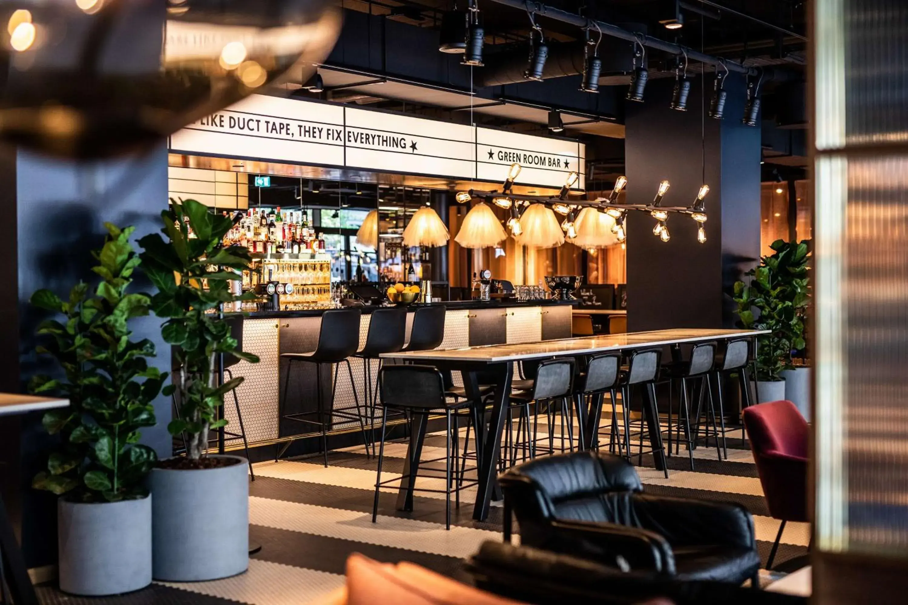 Lounge or bar in Scandic Falkoner Lounge or bar in Scandic Falkoner